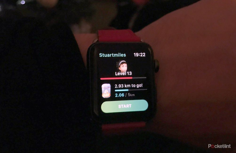 pokemon go for apple watch now out lets you play from your wrist image 1