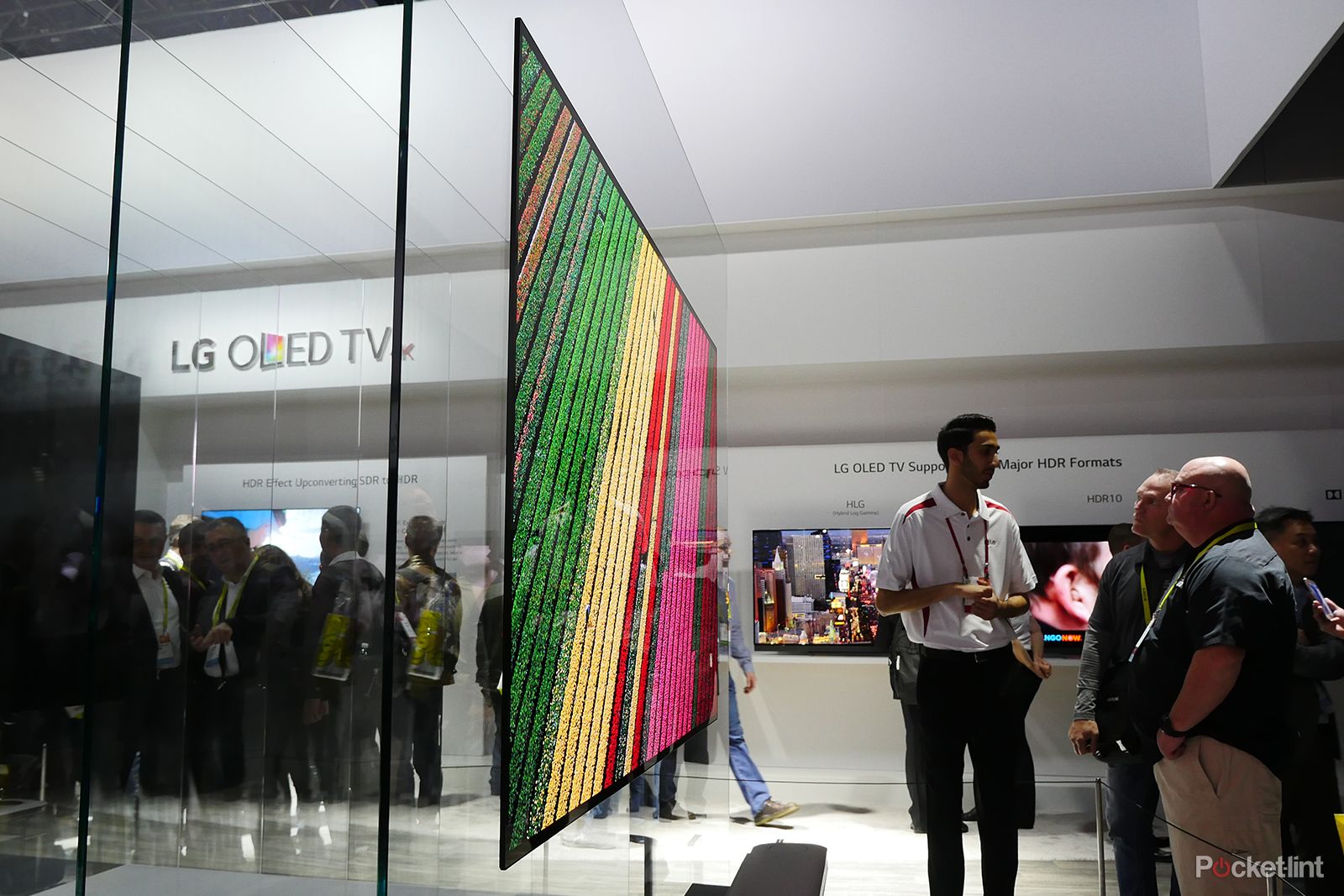 lg signature oled w preview image 1