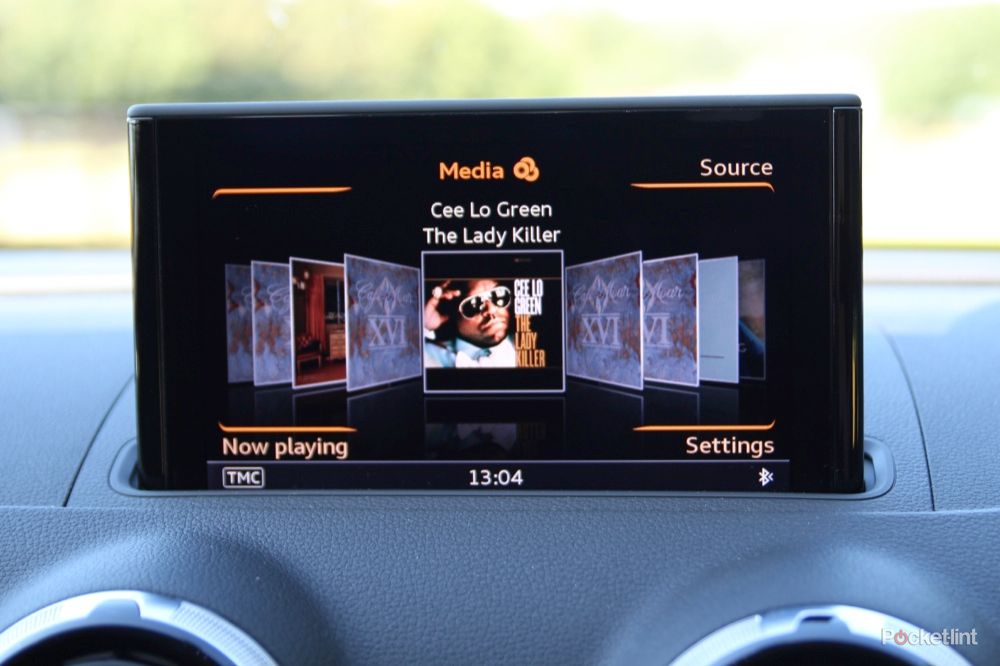 audi mmi exploring audi s in car infotainment and tech options image 15