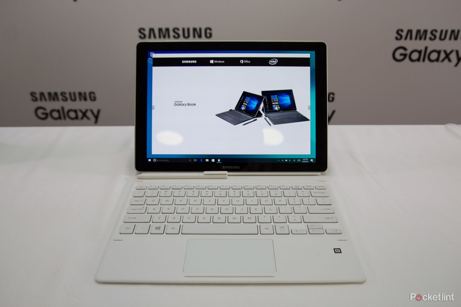 samsung galaxy book preview image 2
