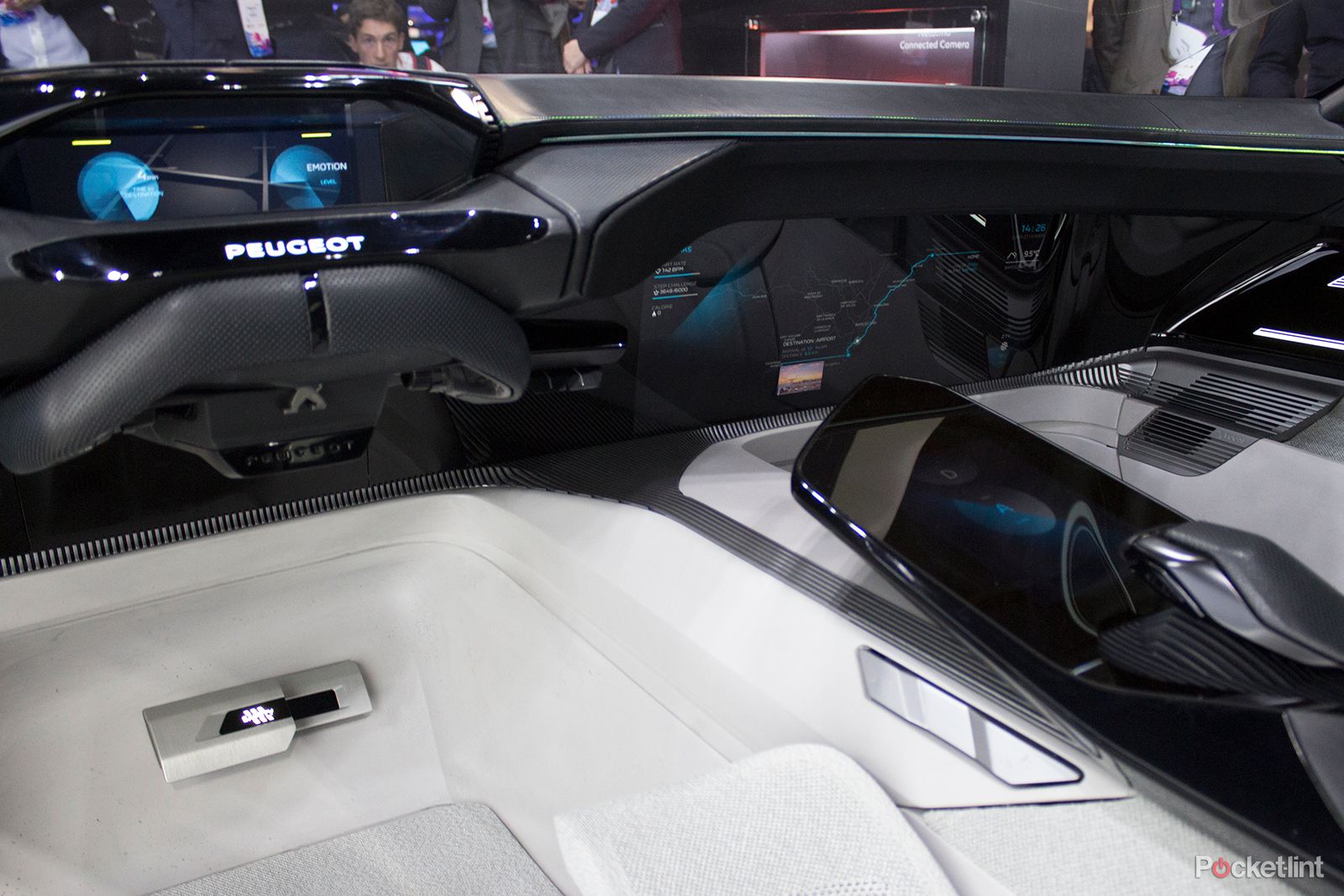 stunning instinct concept car shows peugeot s vision of an autonomous driving future image 3