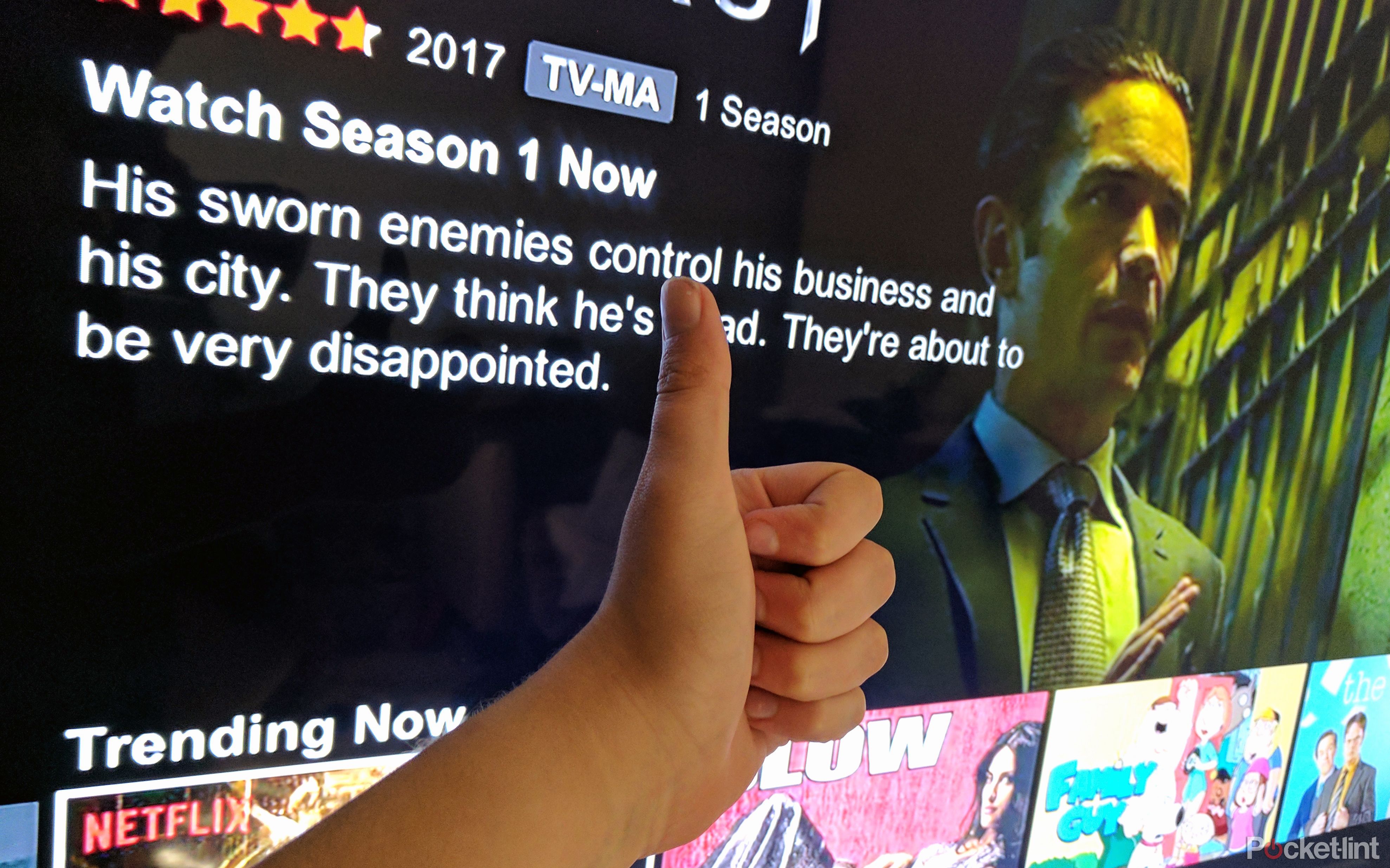netflix ditches star ratings for thumbs how does the new system change things  image 1
