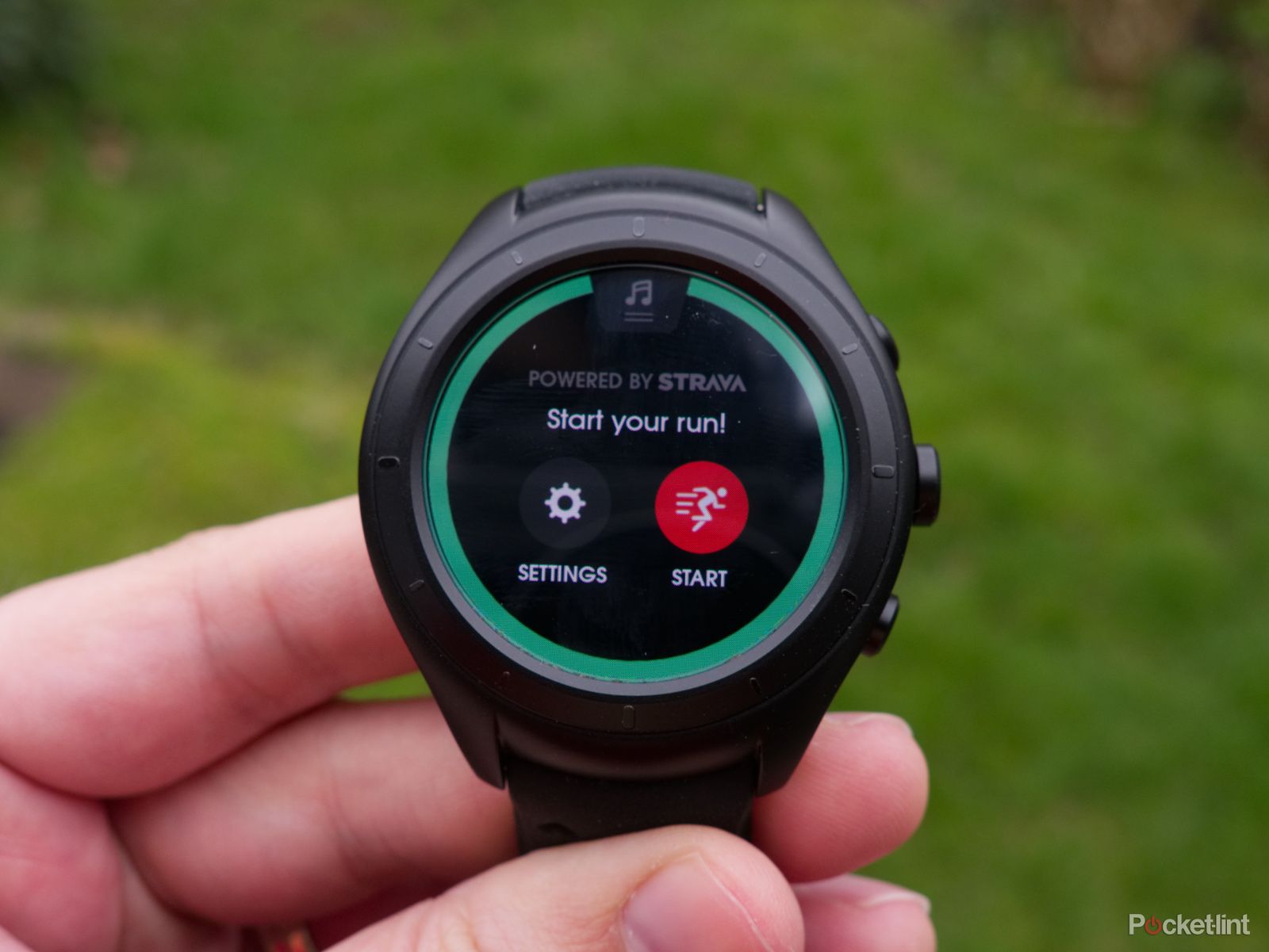 NEW New Balance RunIQ Smart Watch BLACK Heart Rate Monitor GPS Bluetooth  Run-IQ | eBay