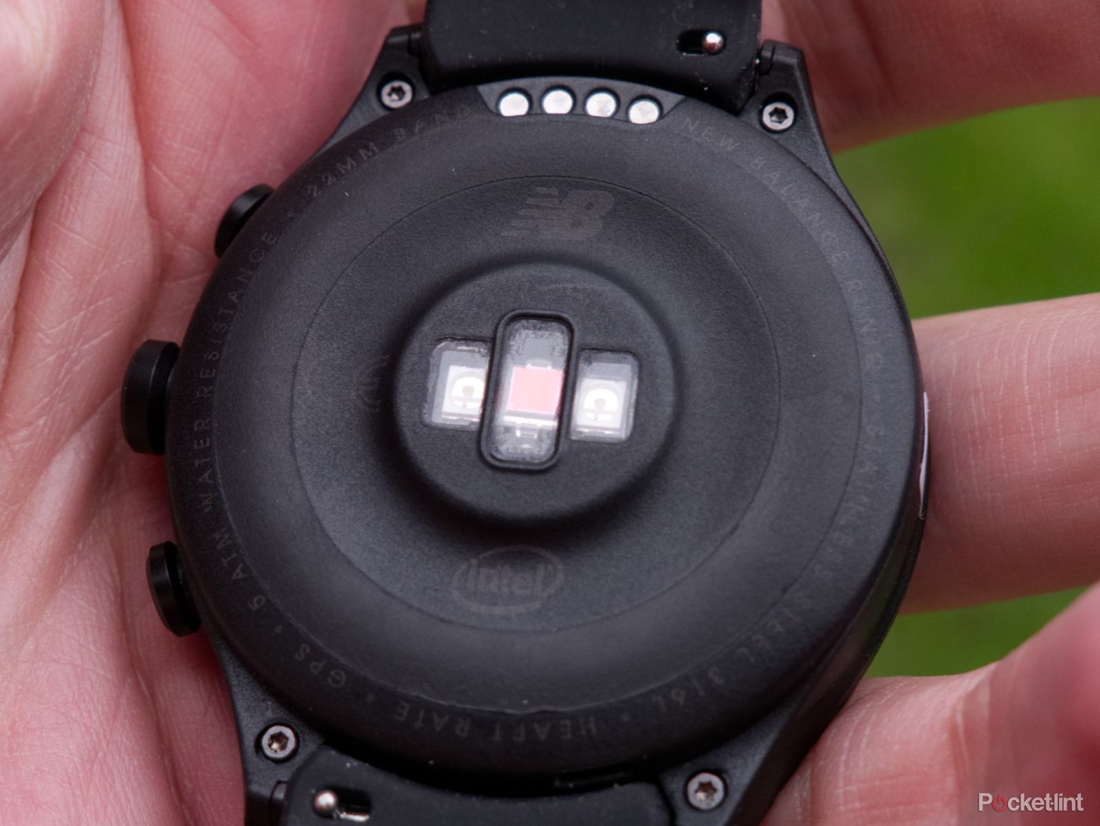 New Balance's First Wearable Smartwatch RunIQ Is As Techy And Sleek As A  Sports Car - The Manual