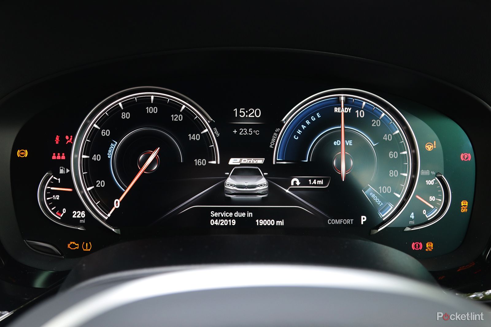BMW 530e electric hybrid interior image 4