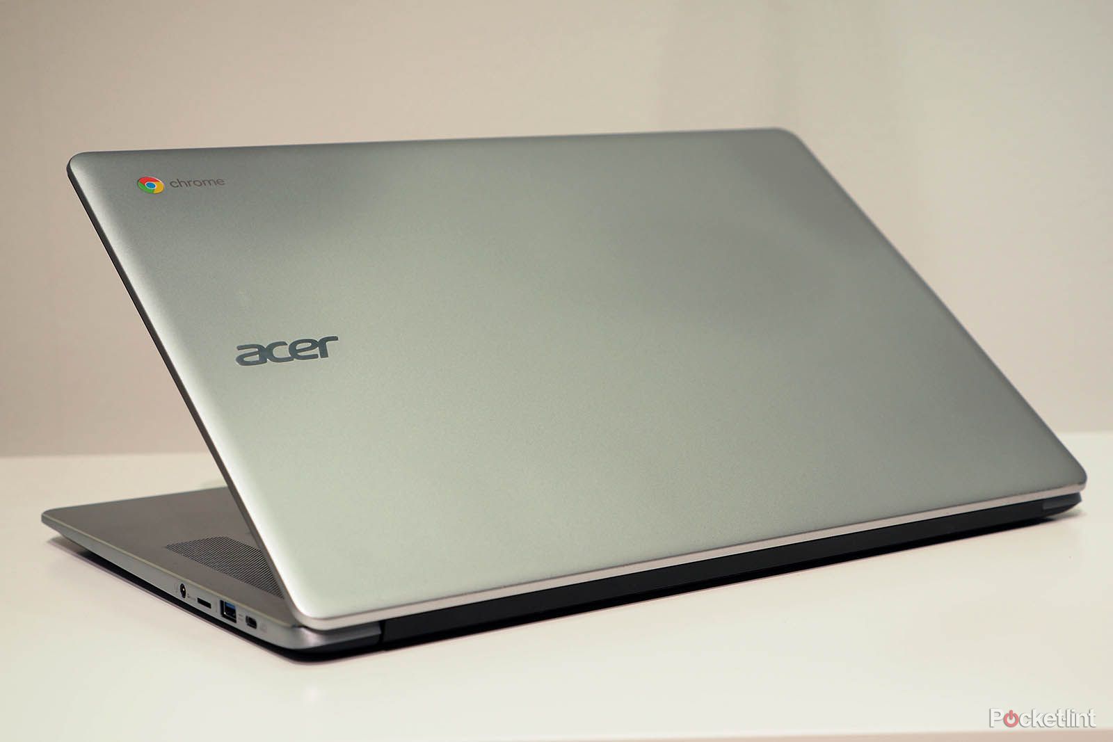 Acer Chromebook 15 review image 2