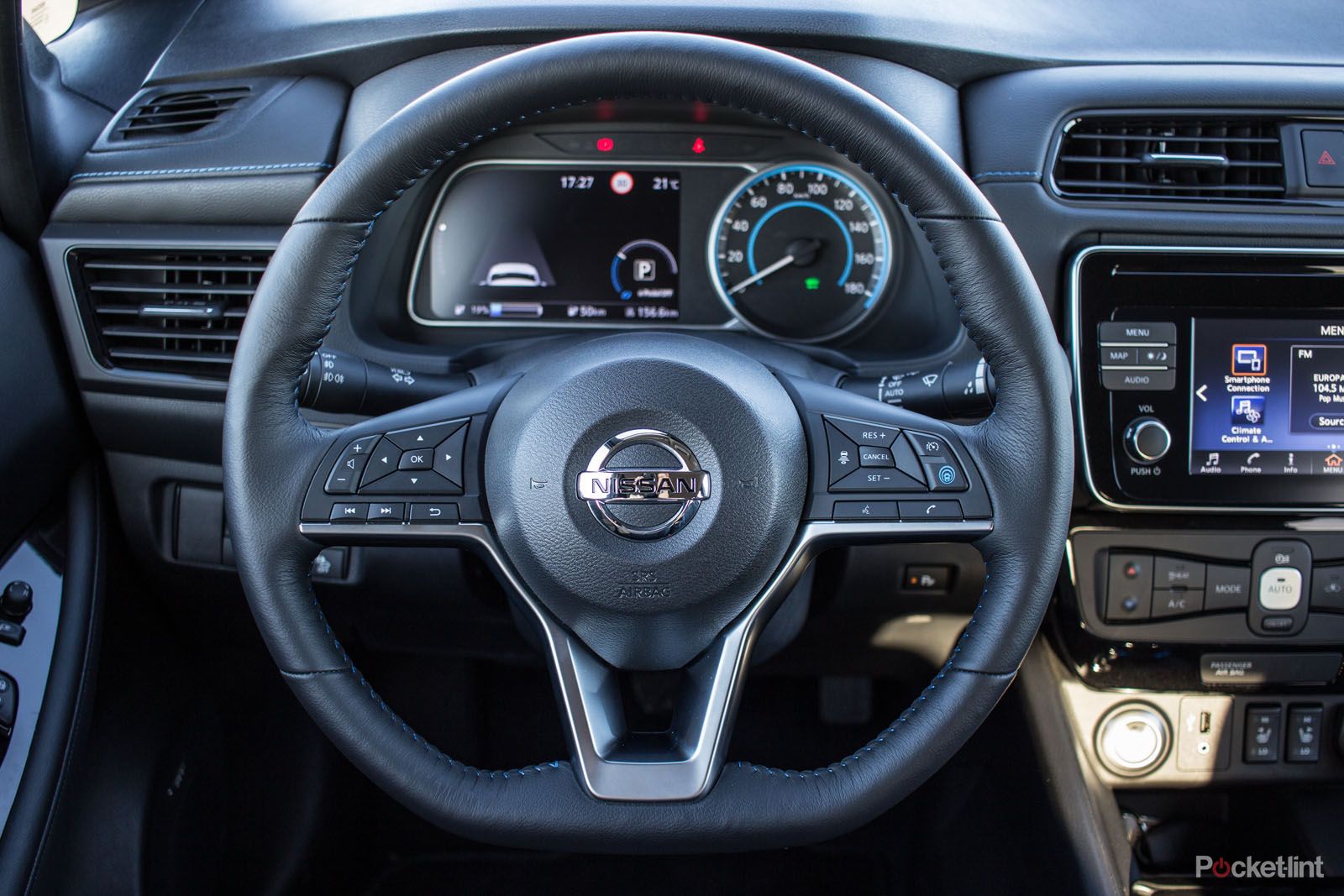 Nissan Leaf review interior image 8