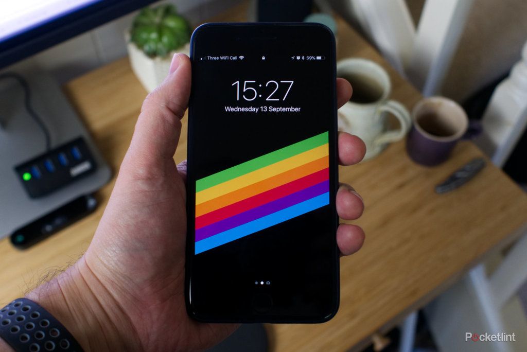Apples new iOS 11 wallpapers Download them now for your iPhone image 1