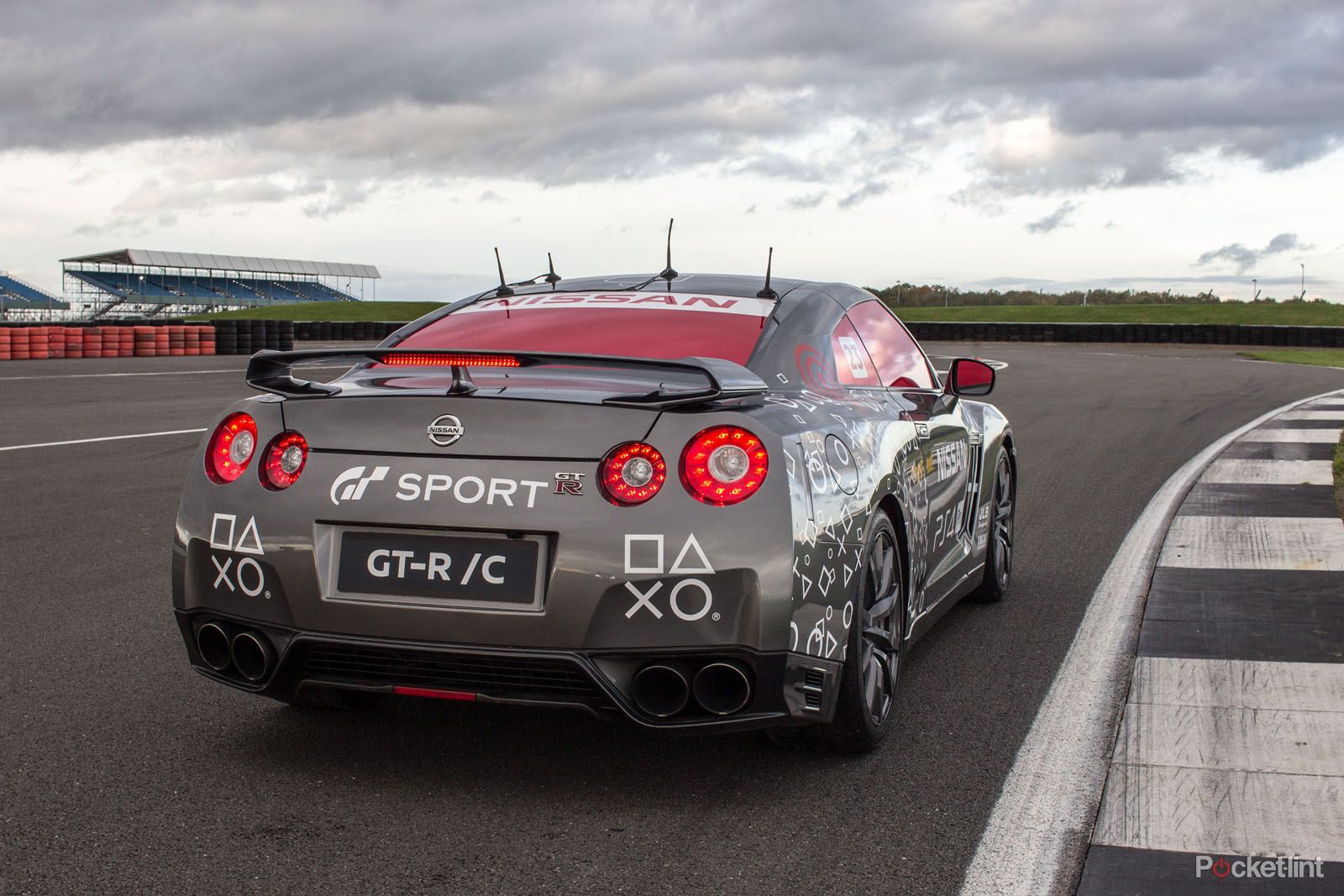 Nissan Created Ps4-controlled Gt-r And Weve Driven It image 5