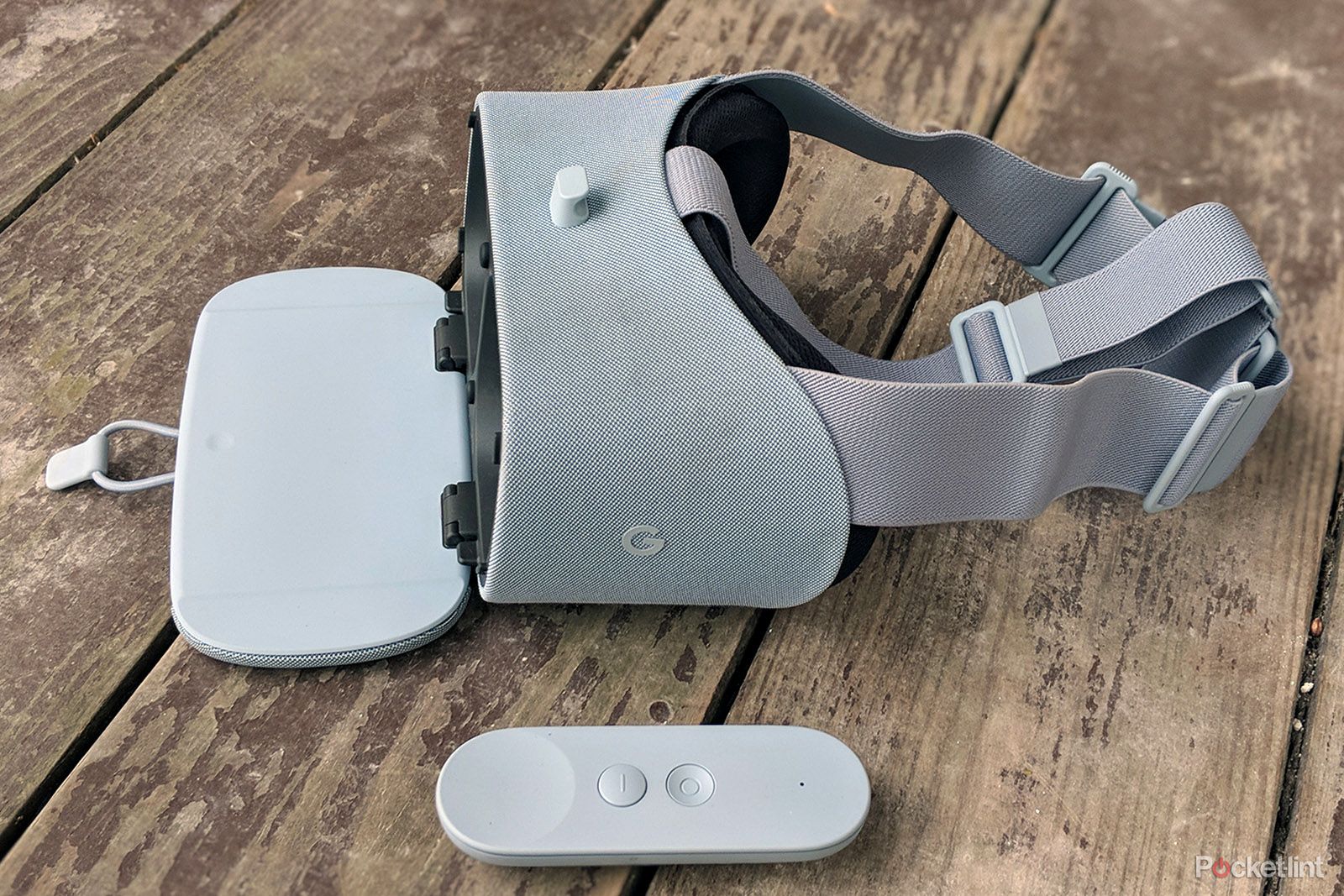 Google Daydream View 2017 review image 1
