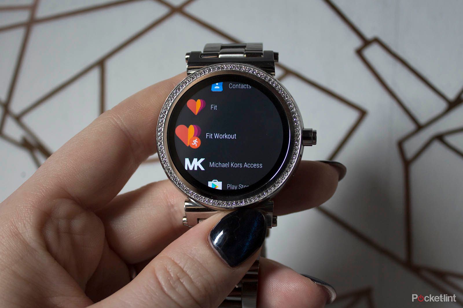 Michael Kors Access Sofie Review Stunning Smartwatch With Serious Sparkle image 8