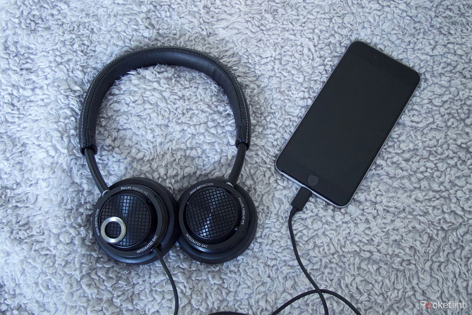 Philips M2L review image 1