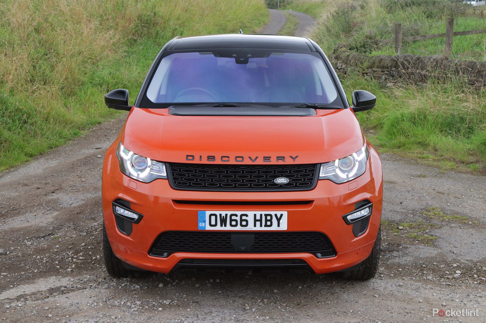 Land Rover Discovery Sport review image 2