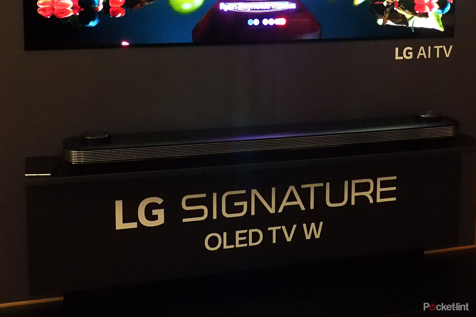 Lg W8 Tv Review image 4