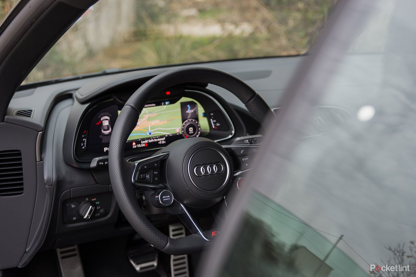 Audi R8 RWS review image 2