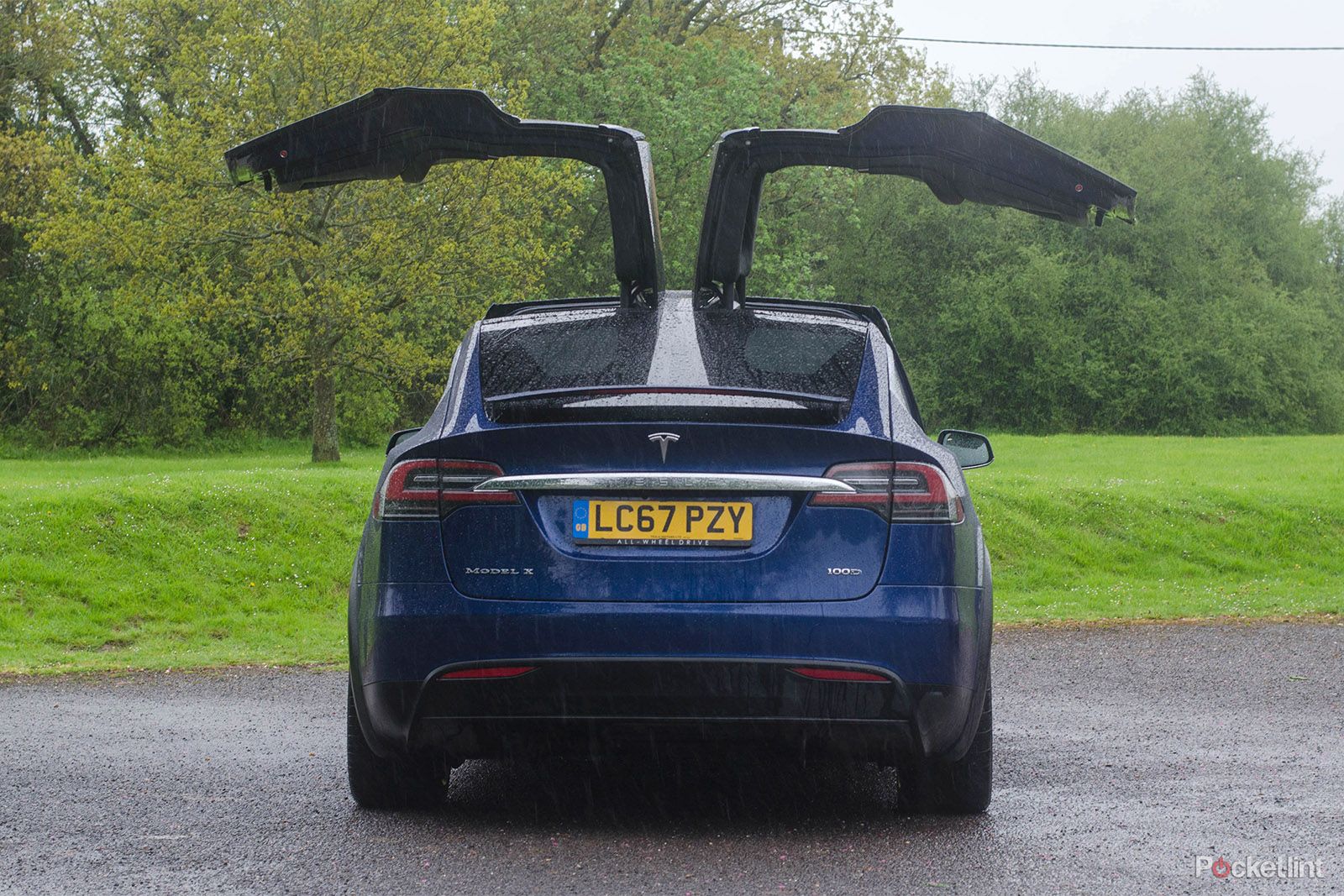 Tesla Model X Review Blue image 2