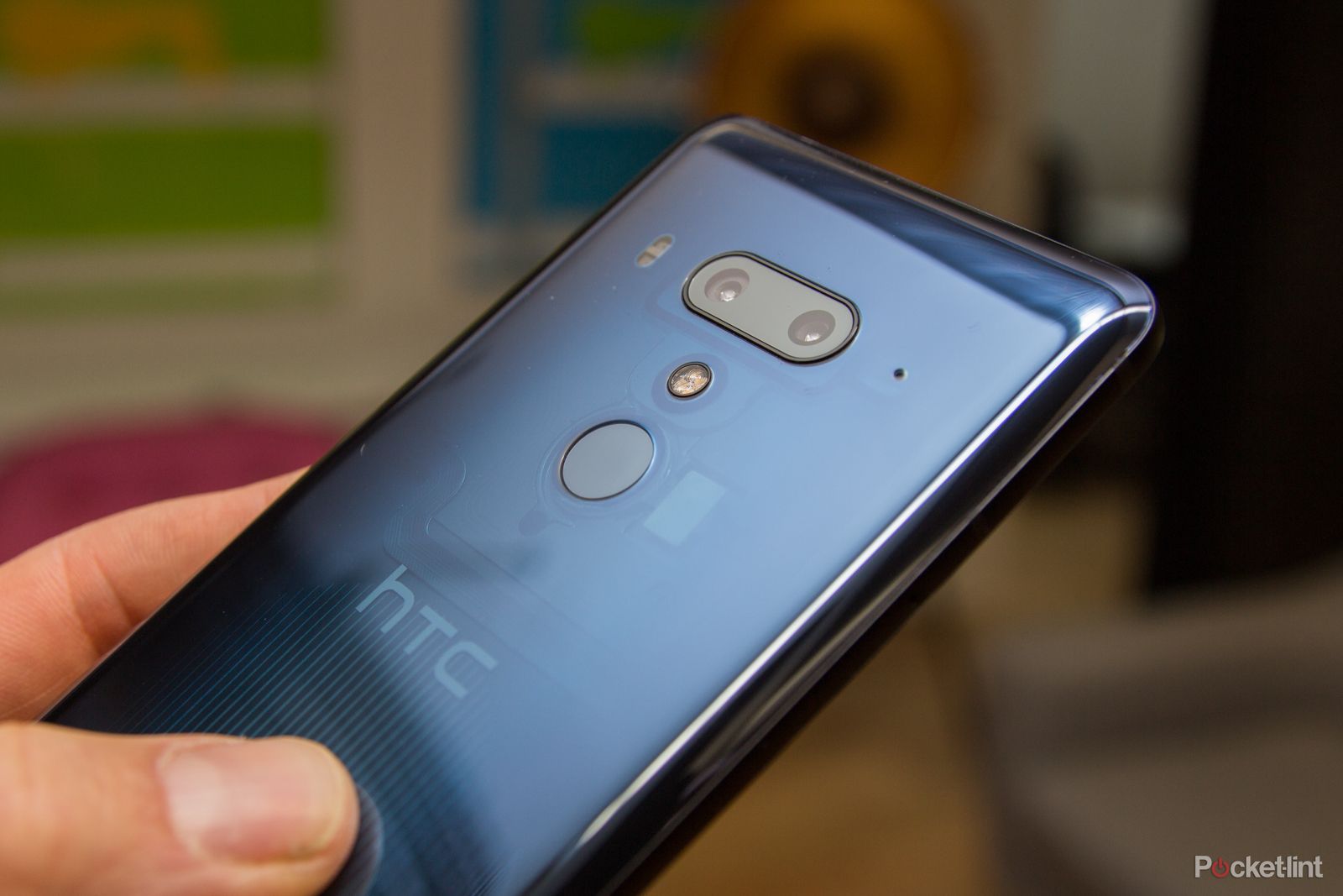 The best HTC U12 deals and SIM-free price image 1
