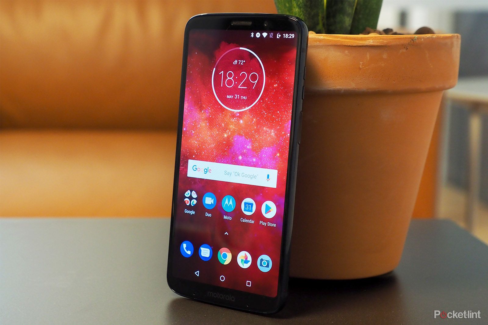 Moto Z3 Play review: Mods and odds - Pocket-lint