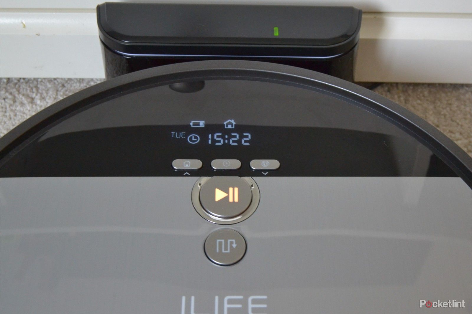 iLife V8s robot vacuum cleaner review Sucking mopping and so much more image 8