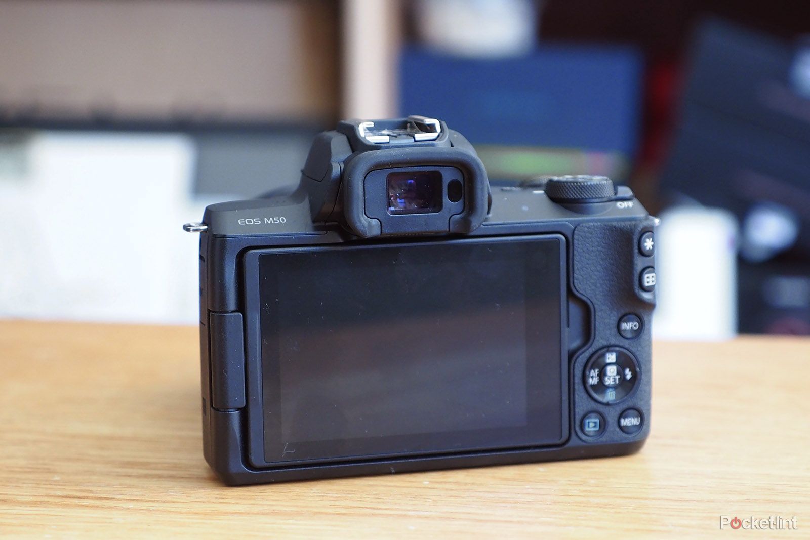 Canon EOS M50 review image 3