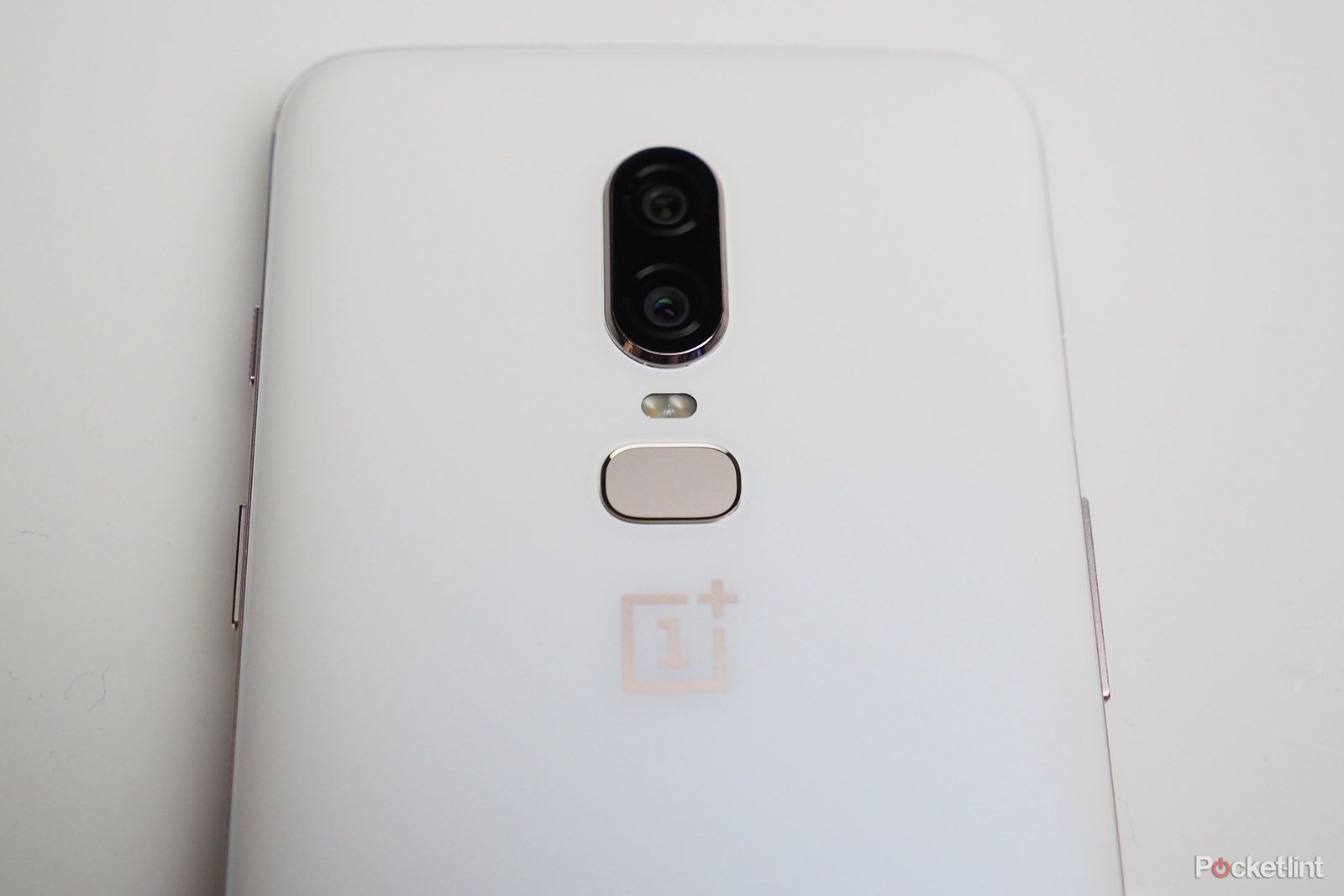 OnePlus eyeing up US carrier expansion with 5G phone image 1