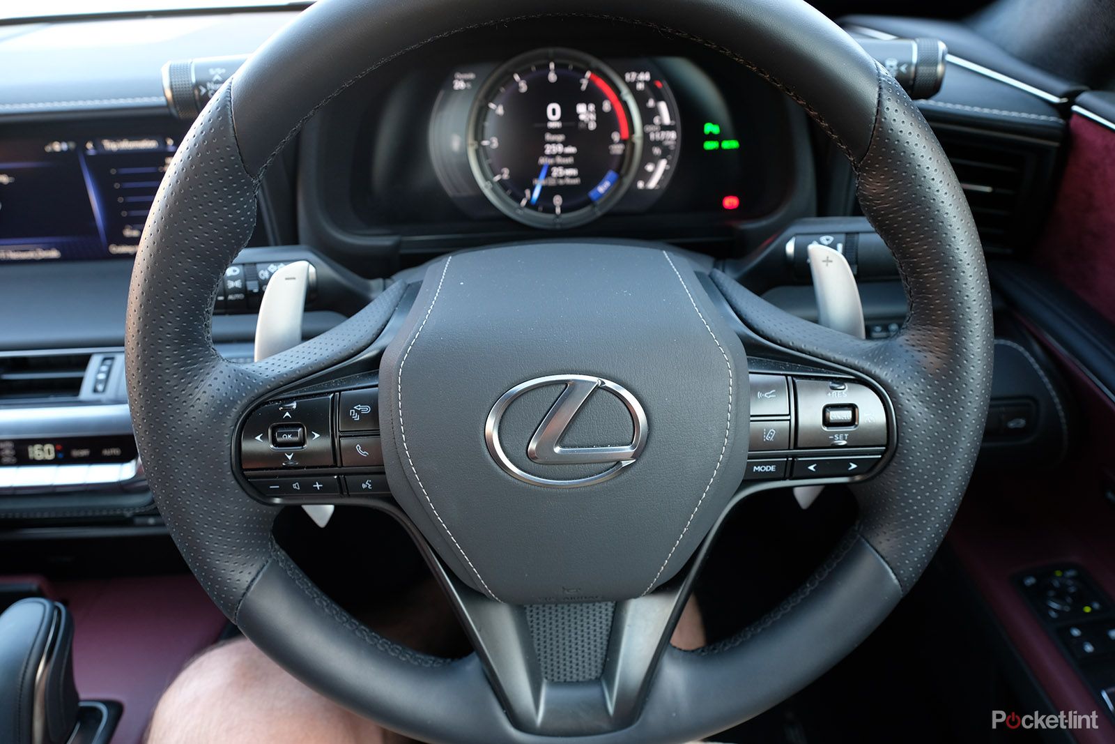 Lexus LC500 review interior and tech image 4
