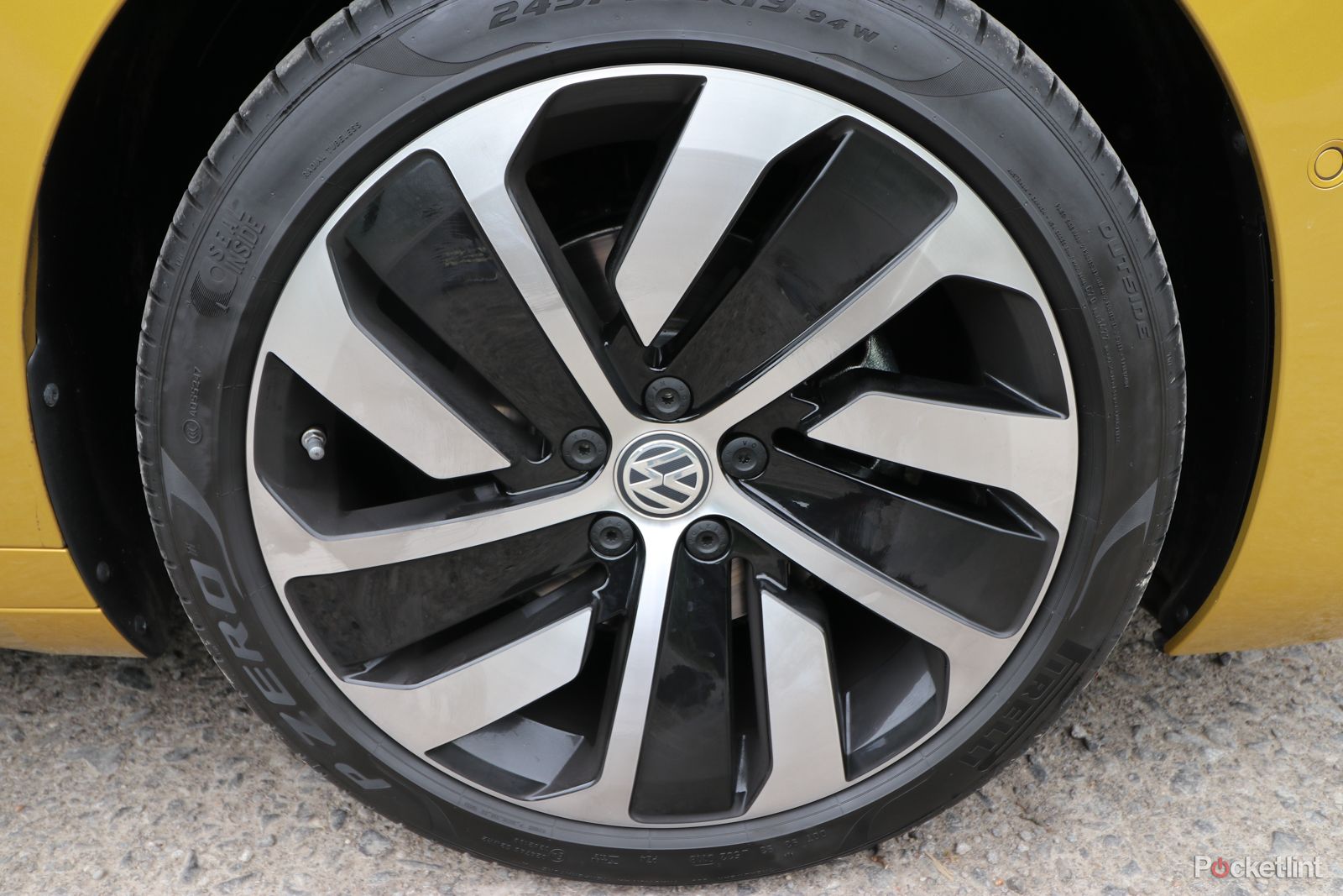 Volkswagen Arteon Review - Details image 5