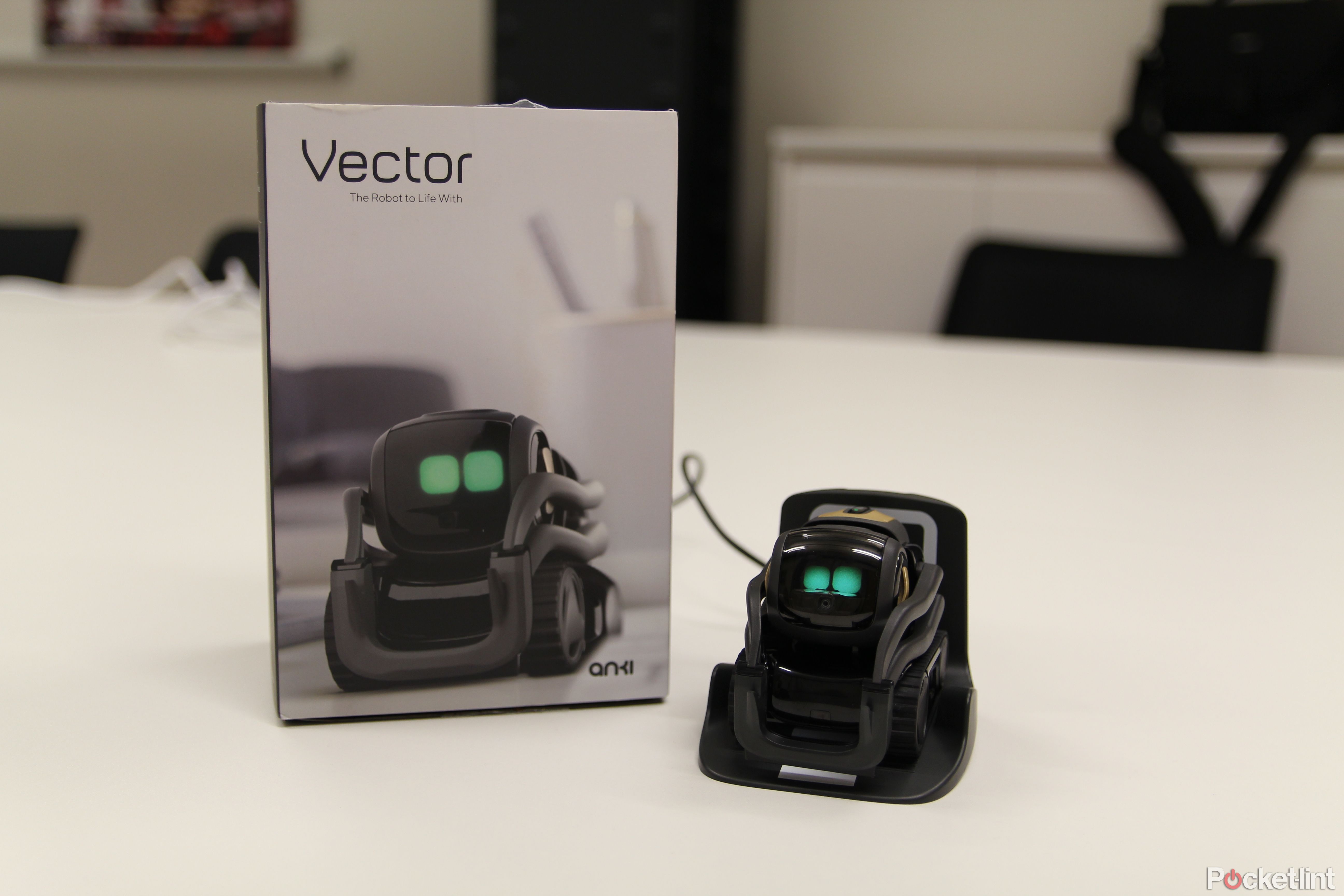 Anki Vector the most adorable toy robot youre ever going to meet image 2