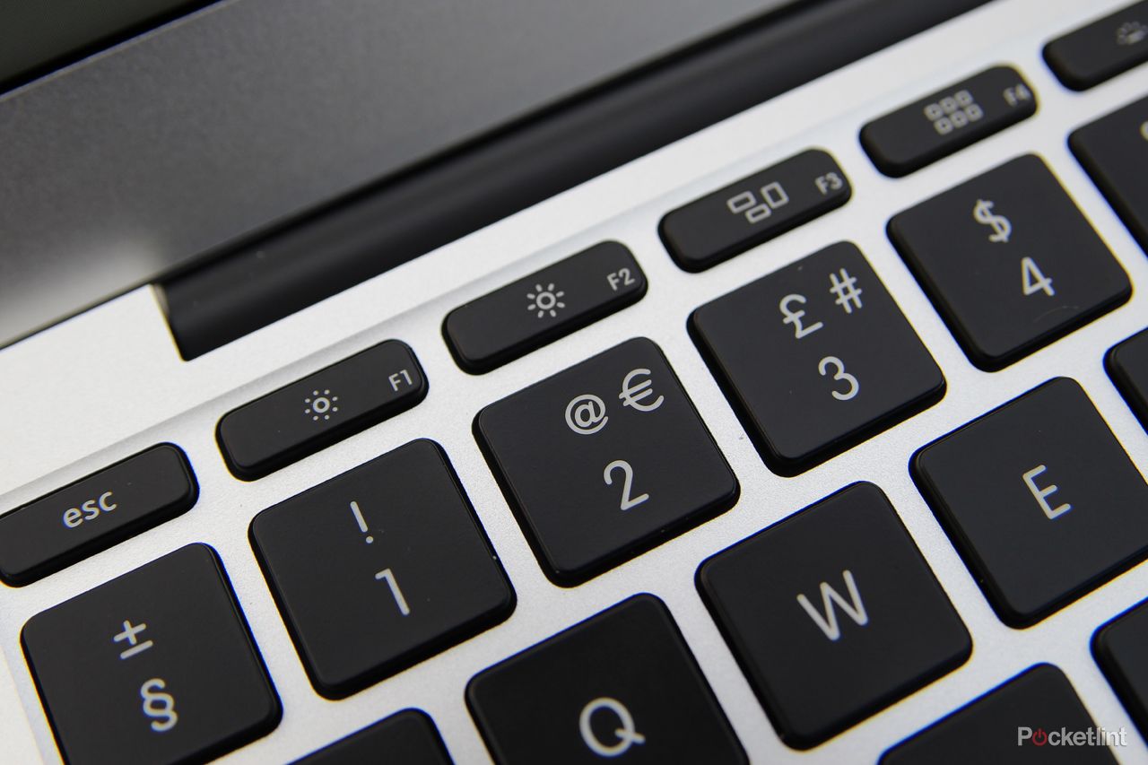 Cheaper Apple MacBooks to enter production soon report image 1
