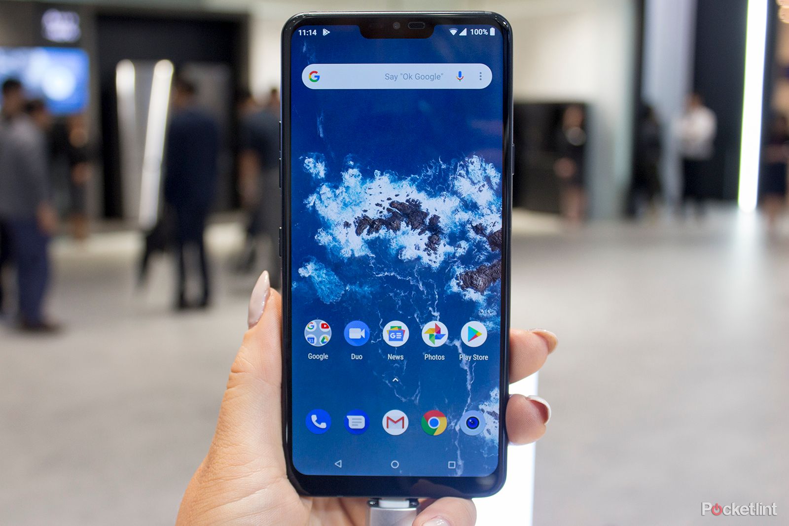 LG G7 One review image 1