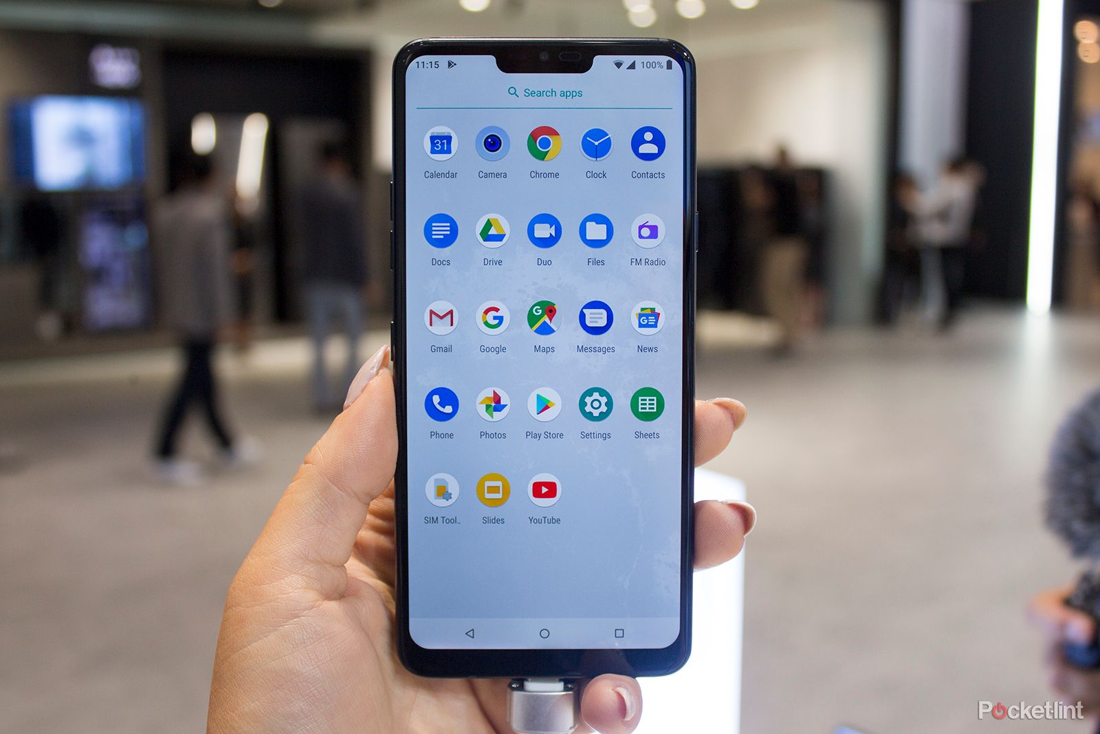 LG G7 One review image 16
