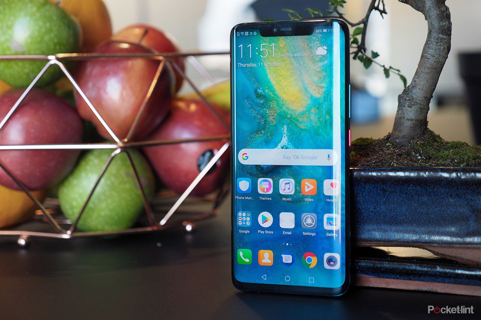 Huawei Mate 20 Pro review image 1