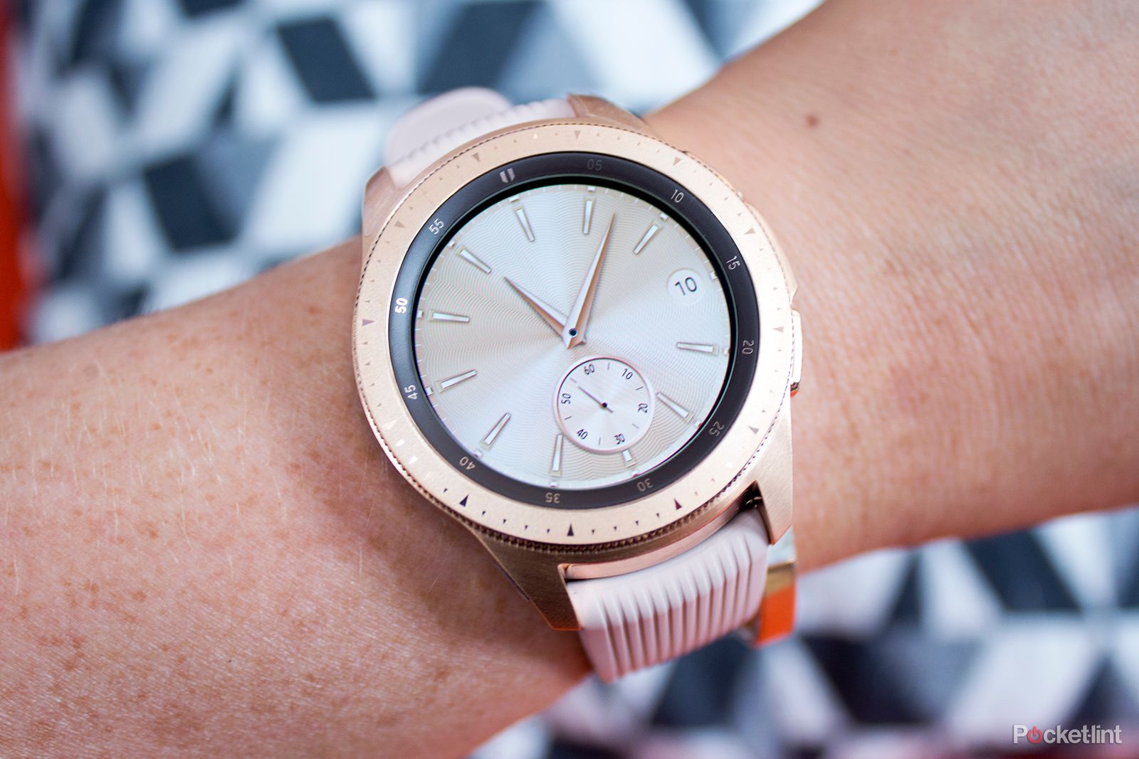 Samsungs next smartwatch could be a hybrid image 1