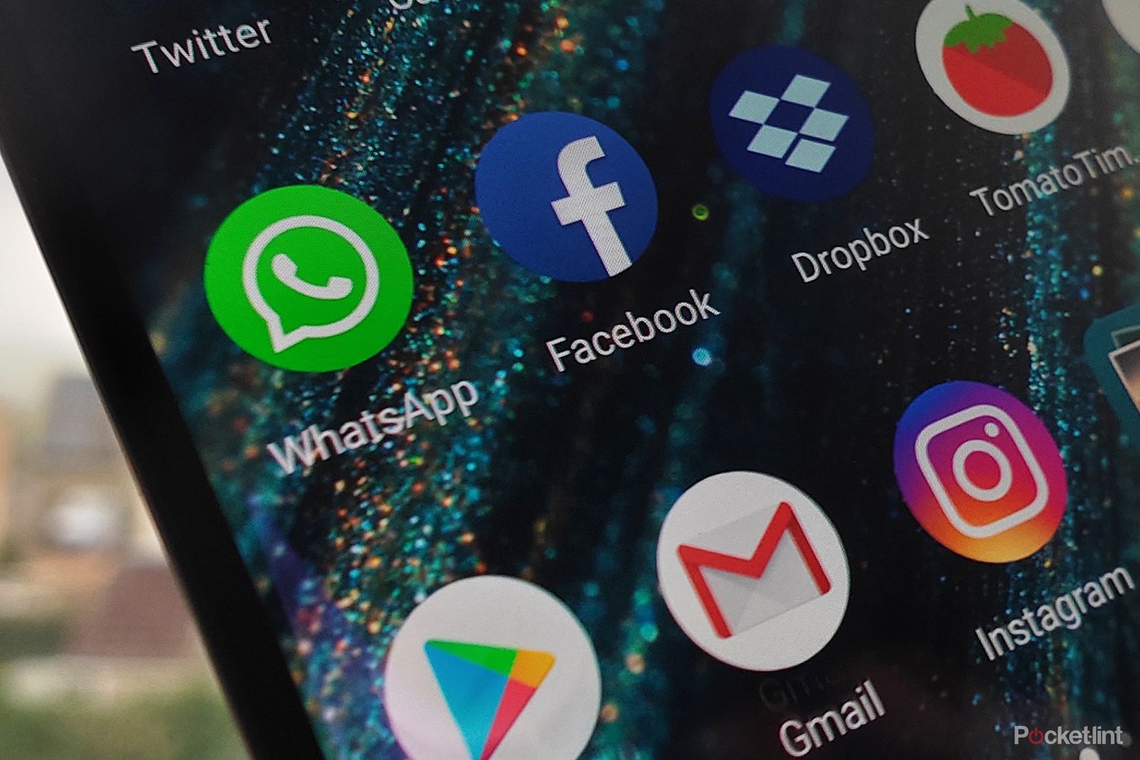 Instagram, WhatsApp And Messenger To Merge - Is Facebook Killing Them Off?