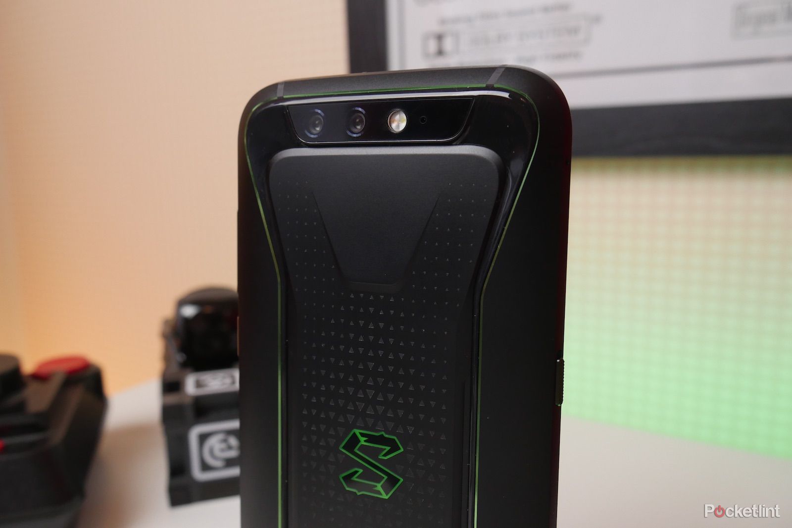 Xiaomi is definitely doing a second-generation Black Shark gaming phone image 1