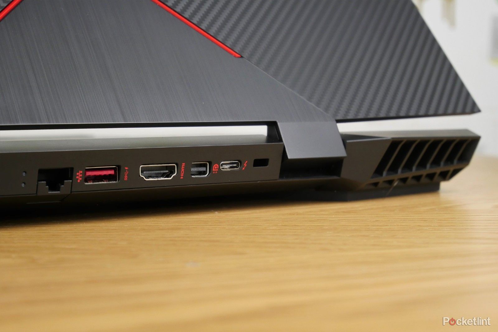HP Omen 15 review image 5