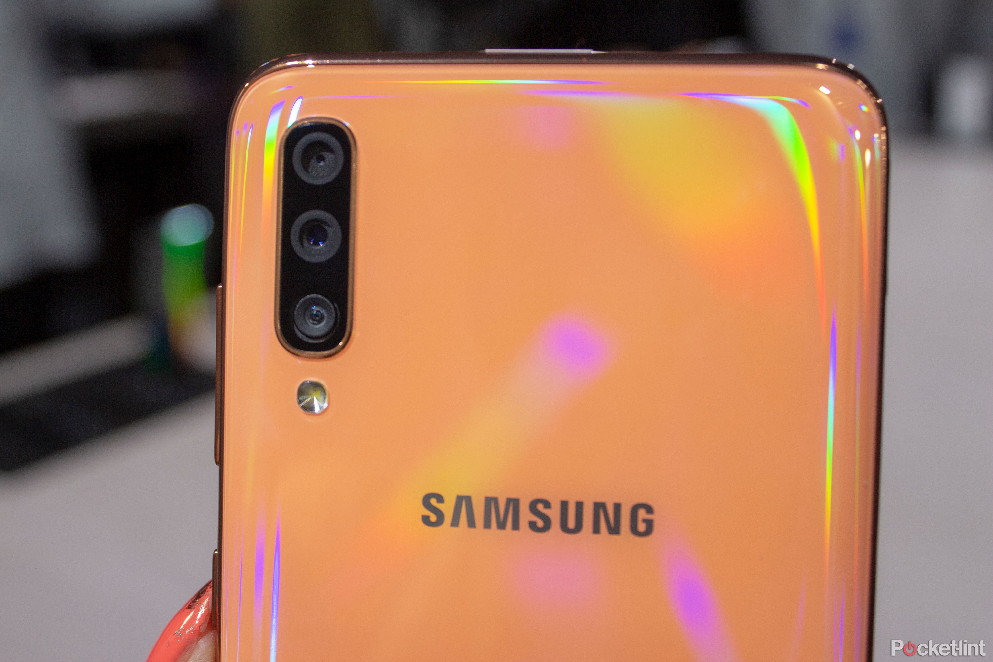 Samsung Galaxy A70 initial review product images image 13