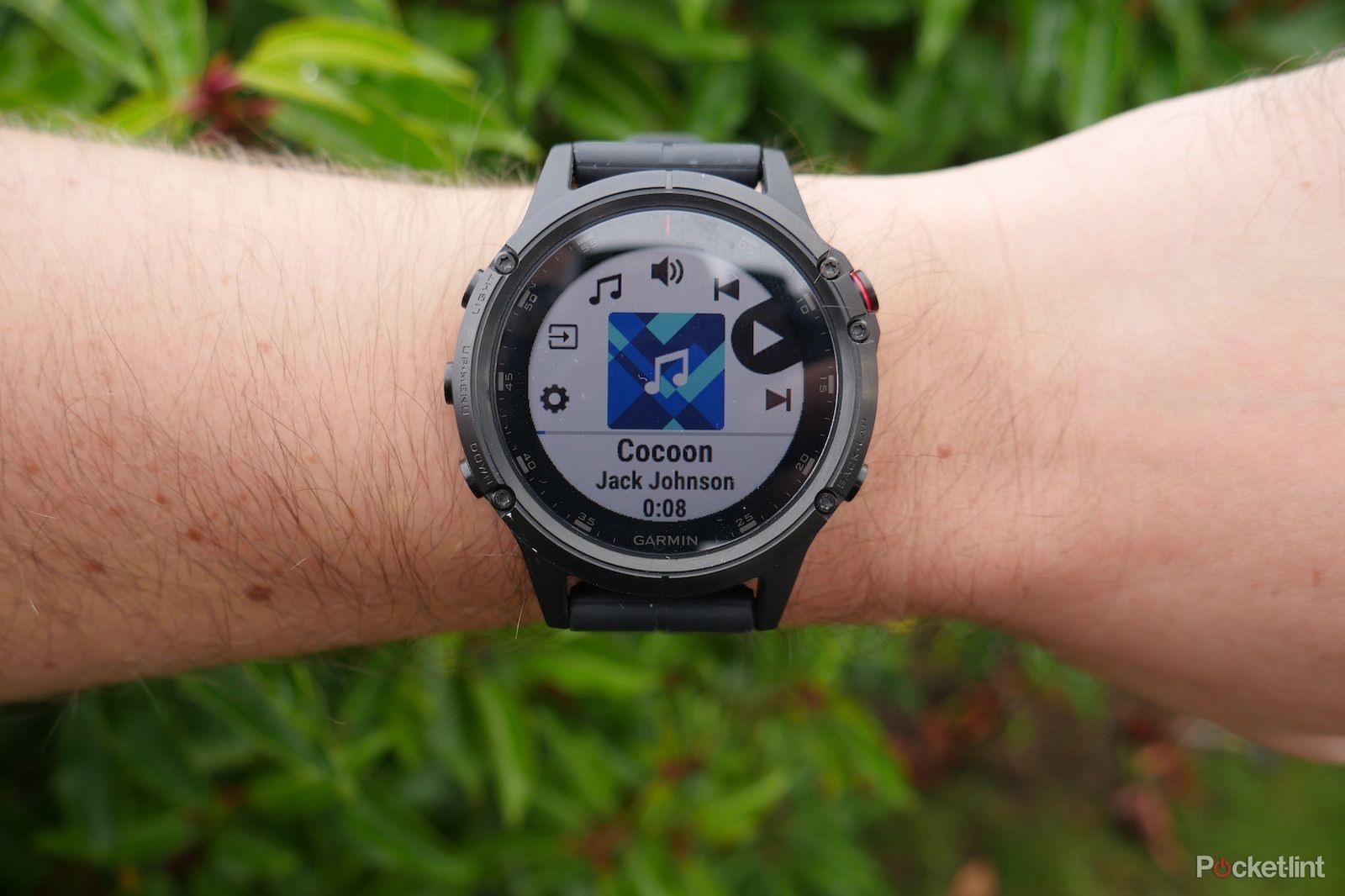 Some Garmin watches can now auto-alert a key contact if you have an accident image 1