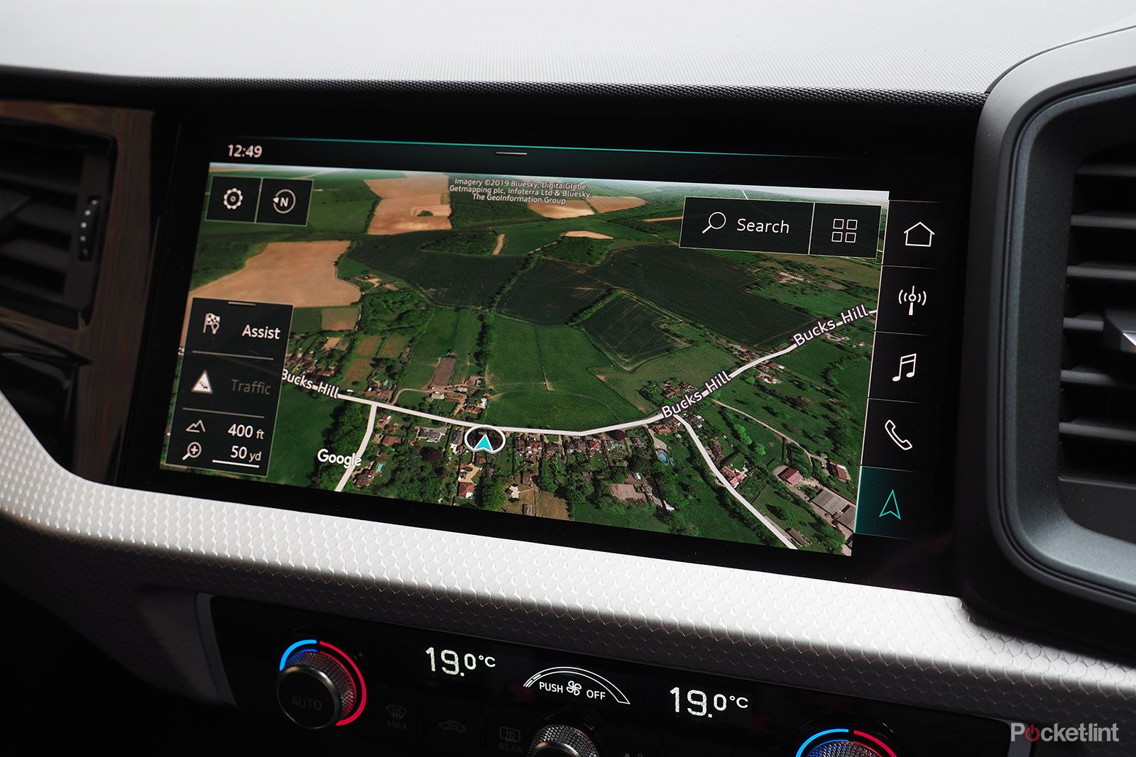 Audi A1 review 2019 interior tech image 3