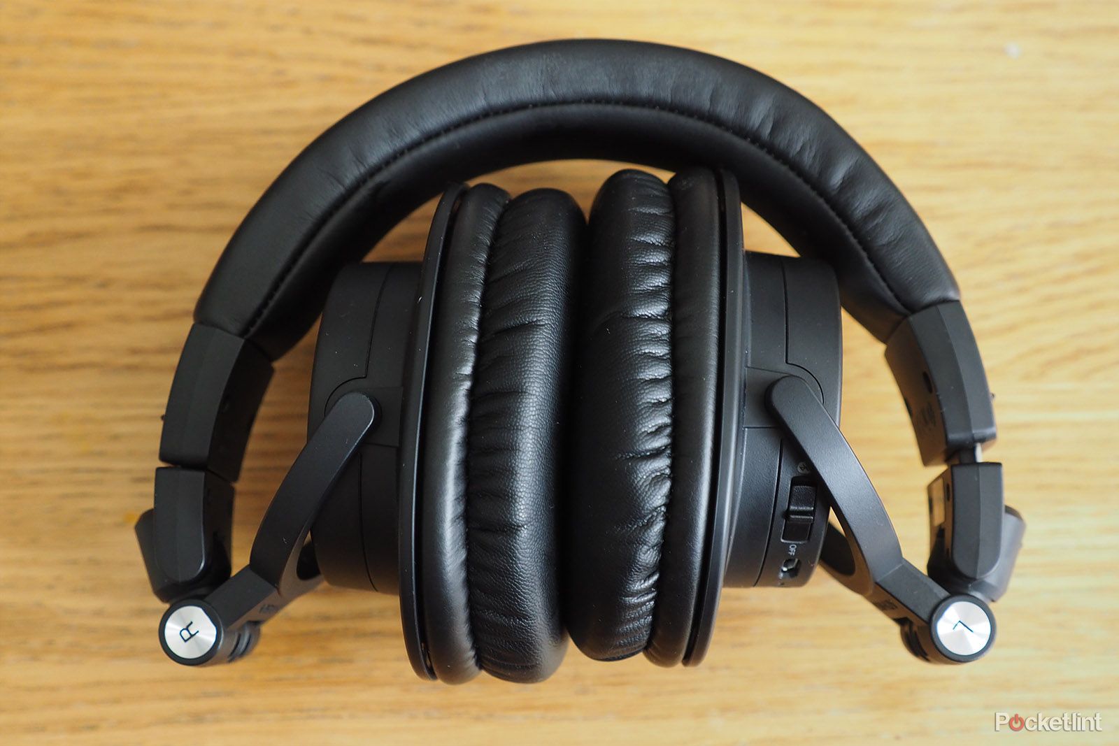 Audio-Technica ATH-M50xBT Bluetooth headphones review image 3