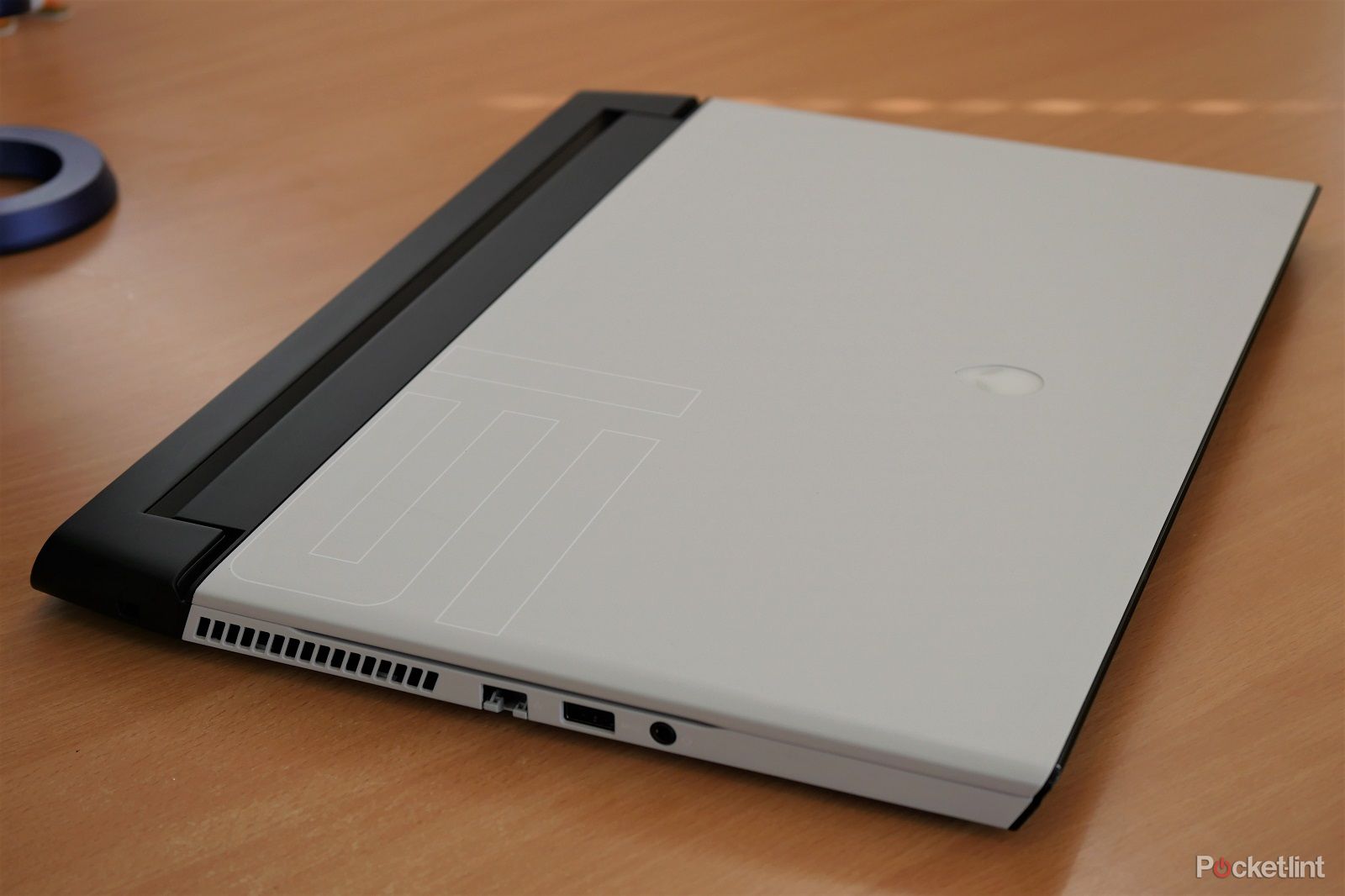 Alienware M15 gaming laptop review image 4