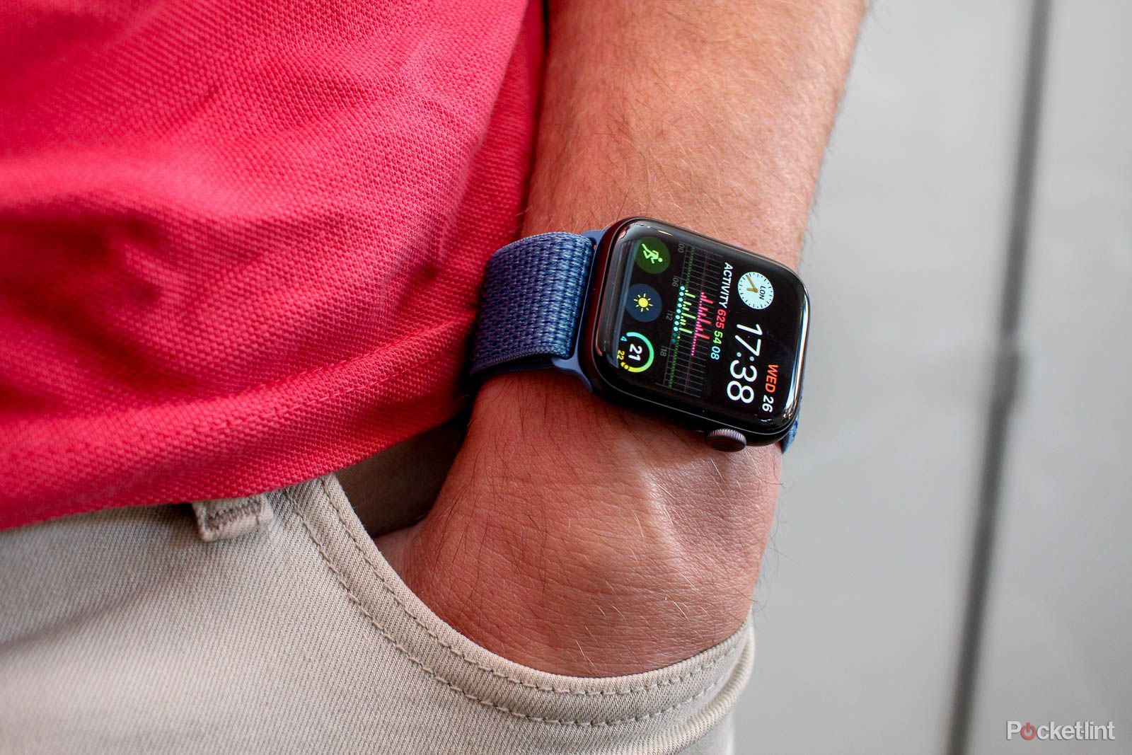 O2 customers get Apple Watch Series 4 at last