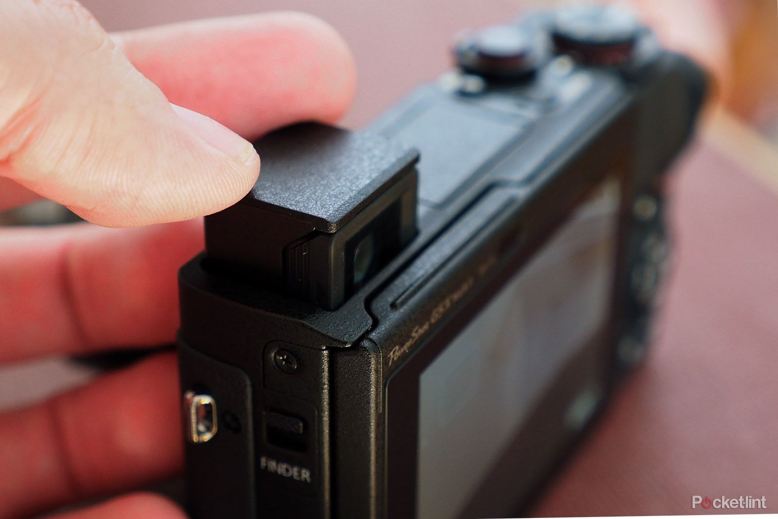 Canon G5 X 2 review: Gunning for the Sony RX100