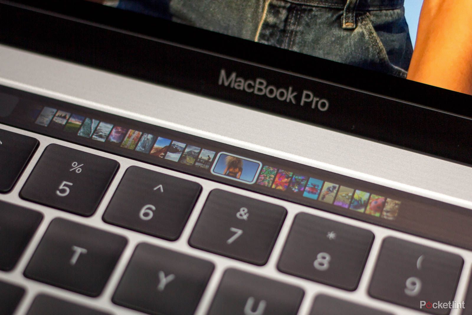 The new 16-inch MacBook Pro might be a straight-up replacement for the 15-incher image 1