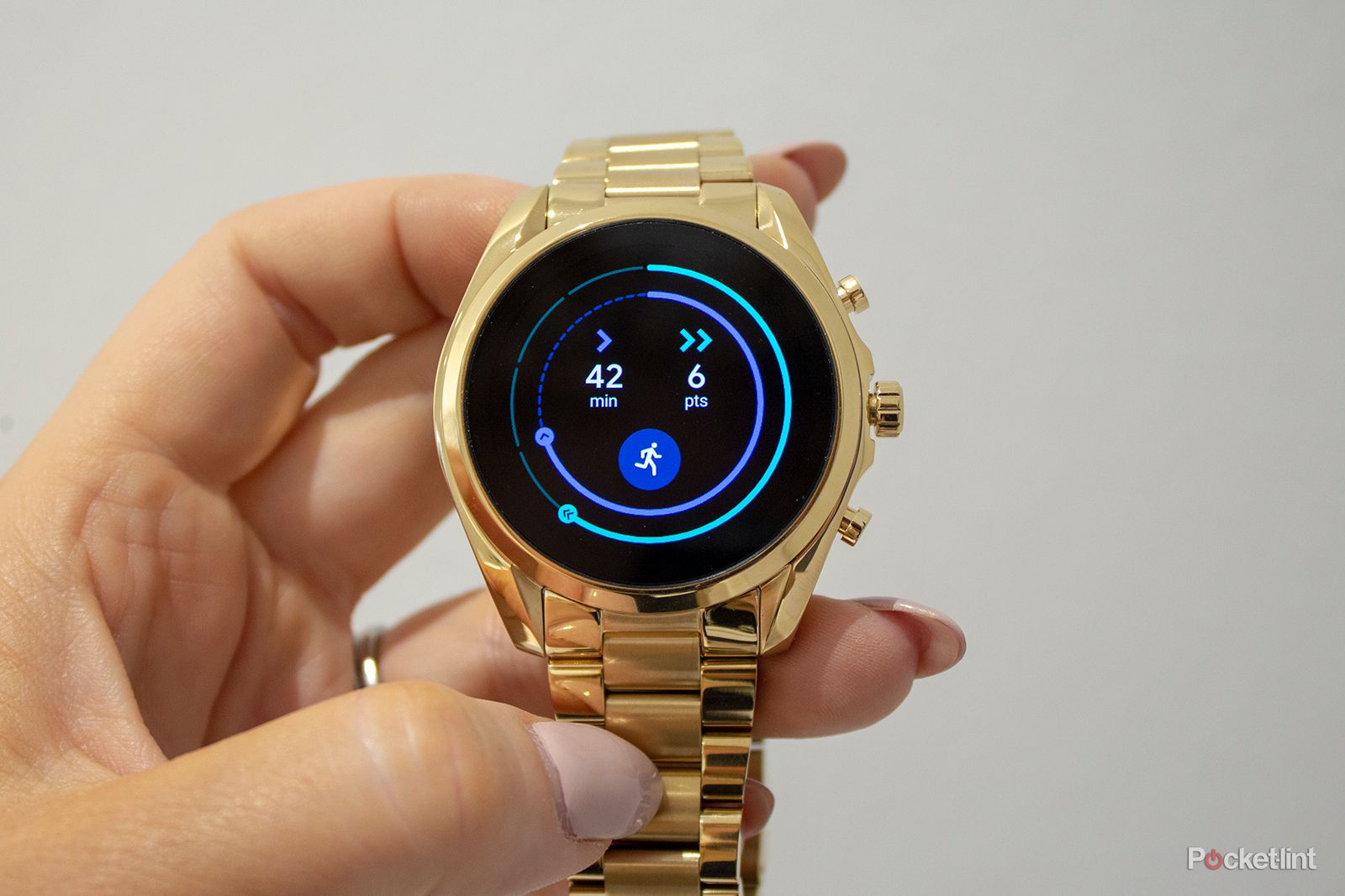 MICHAEL KORS ACCESS ゴールド スマートウォッチ Michael Kors Access smartwatches: Pick the best for you