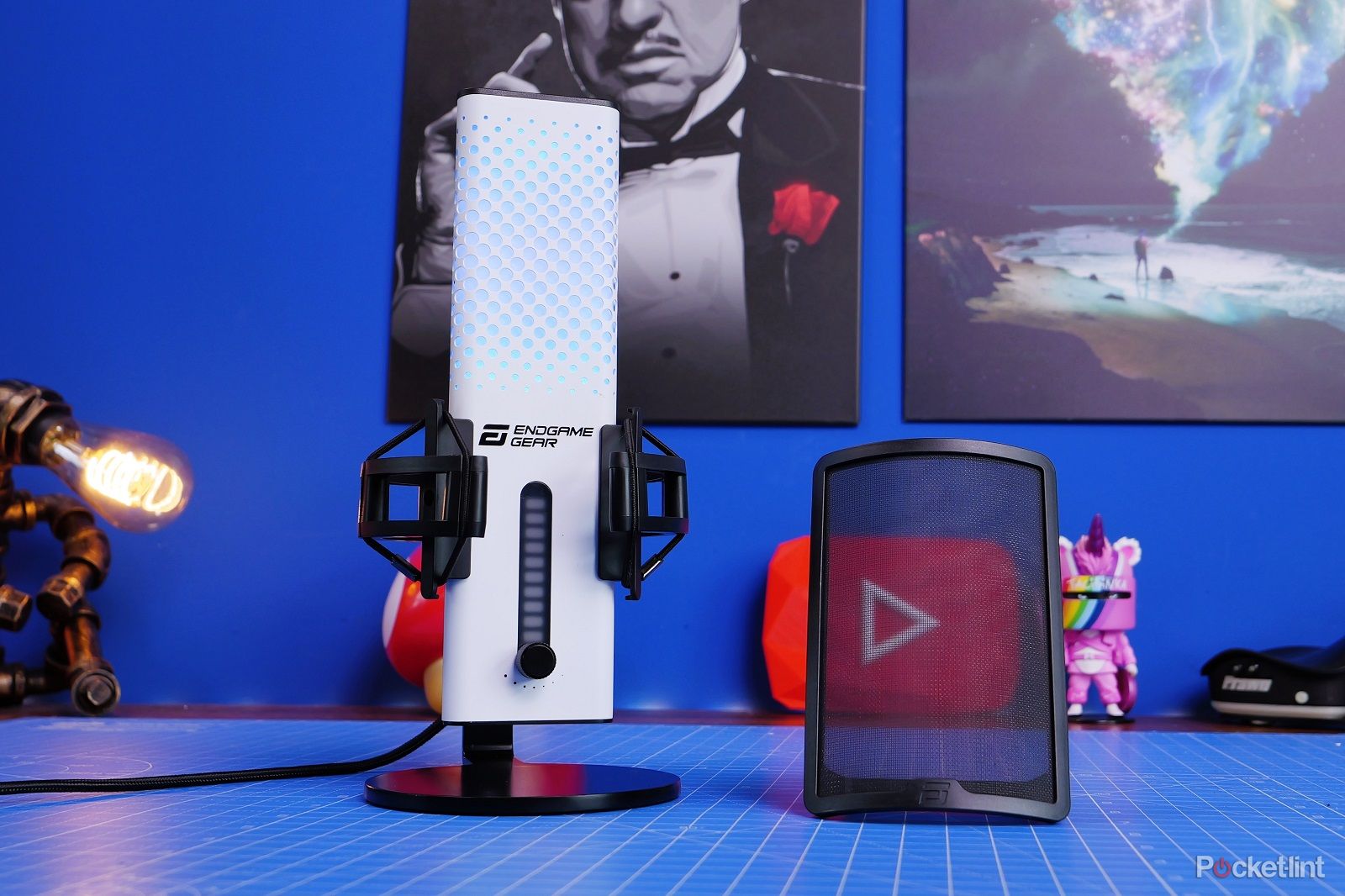 best microphones for video calling podcasting and streaming photo 13