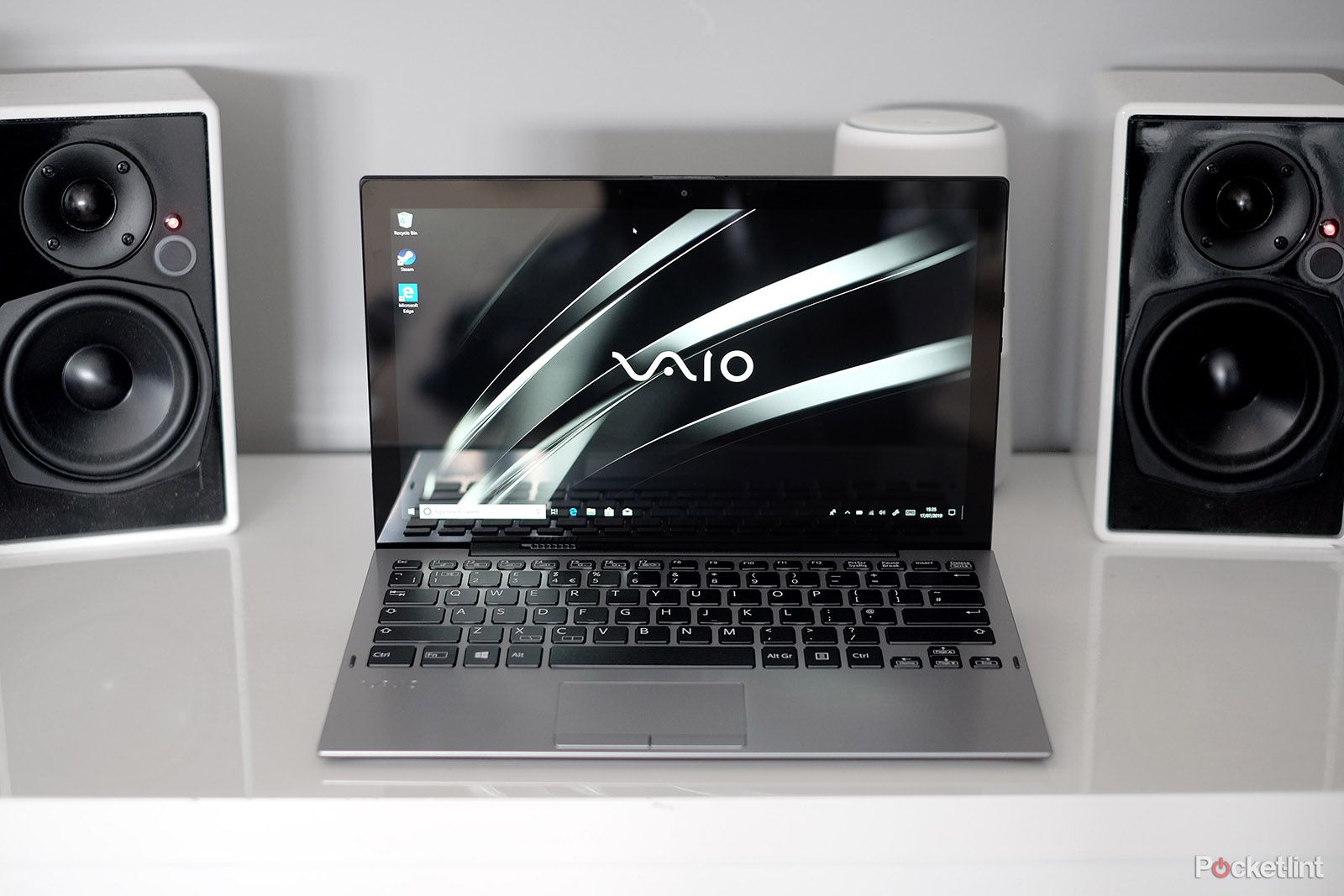 Vaio A12 review image 15
