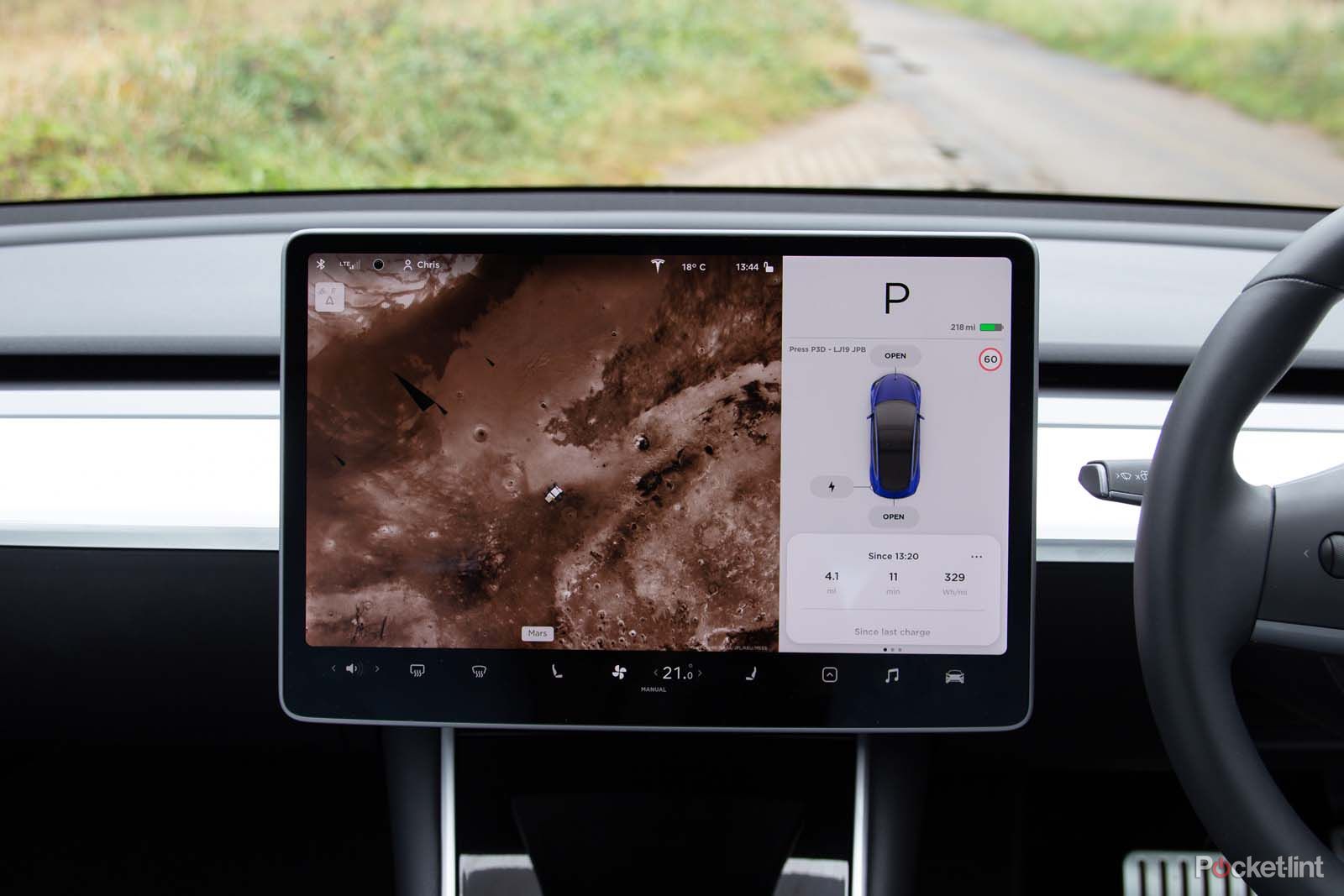 A closer look at the Tesla Model 3 interior and infotainment tech