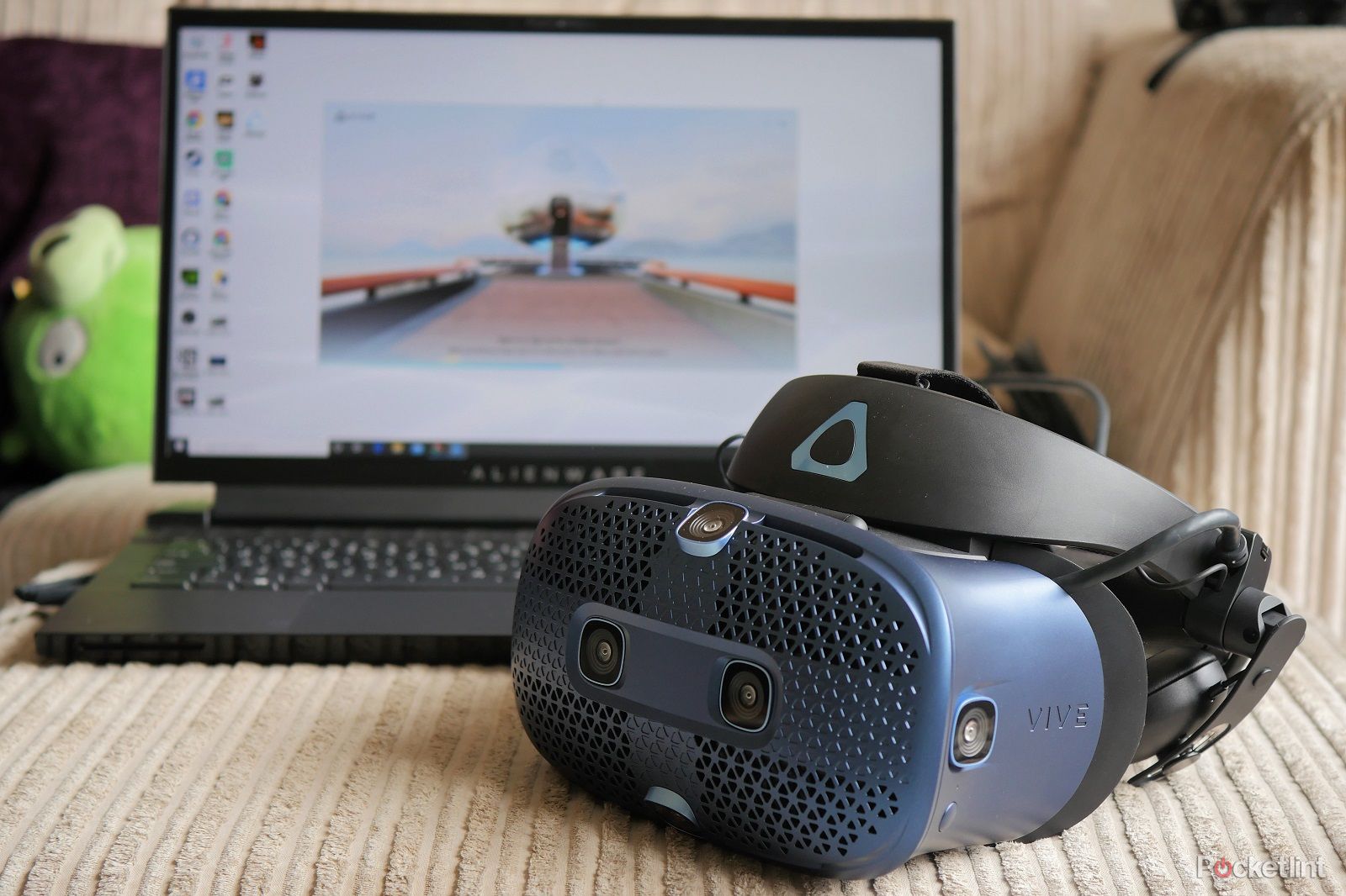 HTC Vive Cosmos Review: A Future-proof Rift S Alternative?