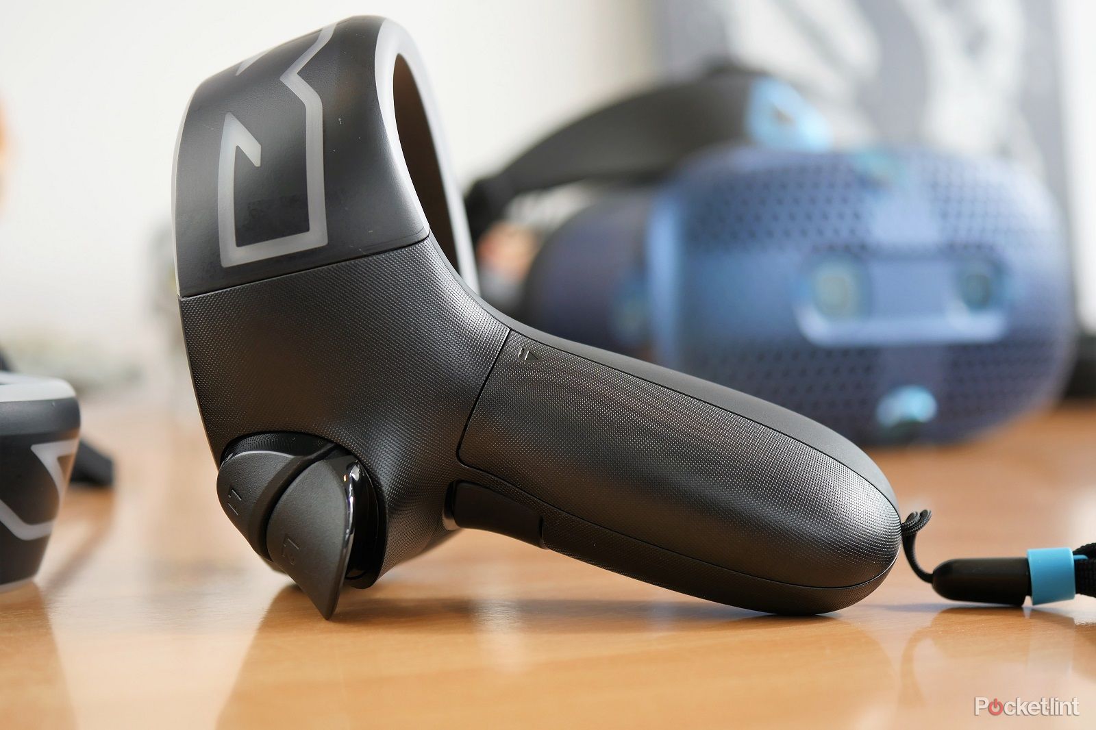 HTC Vive Cosmos Review: A Future-proof Rift S Alternative?